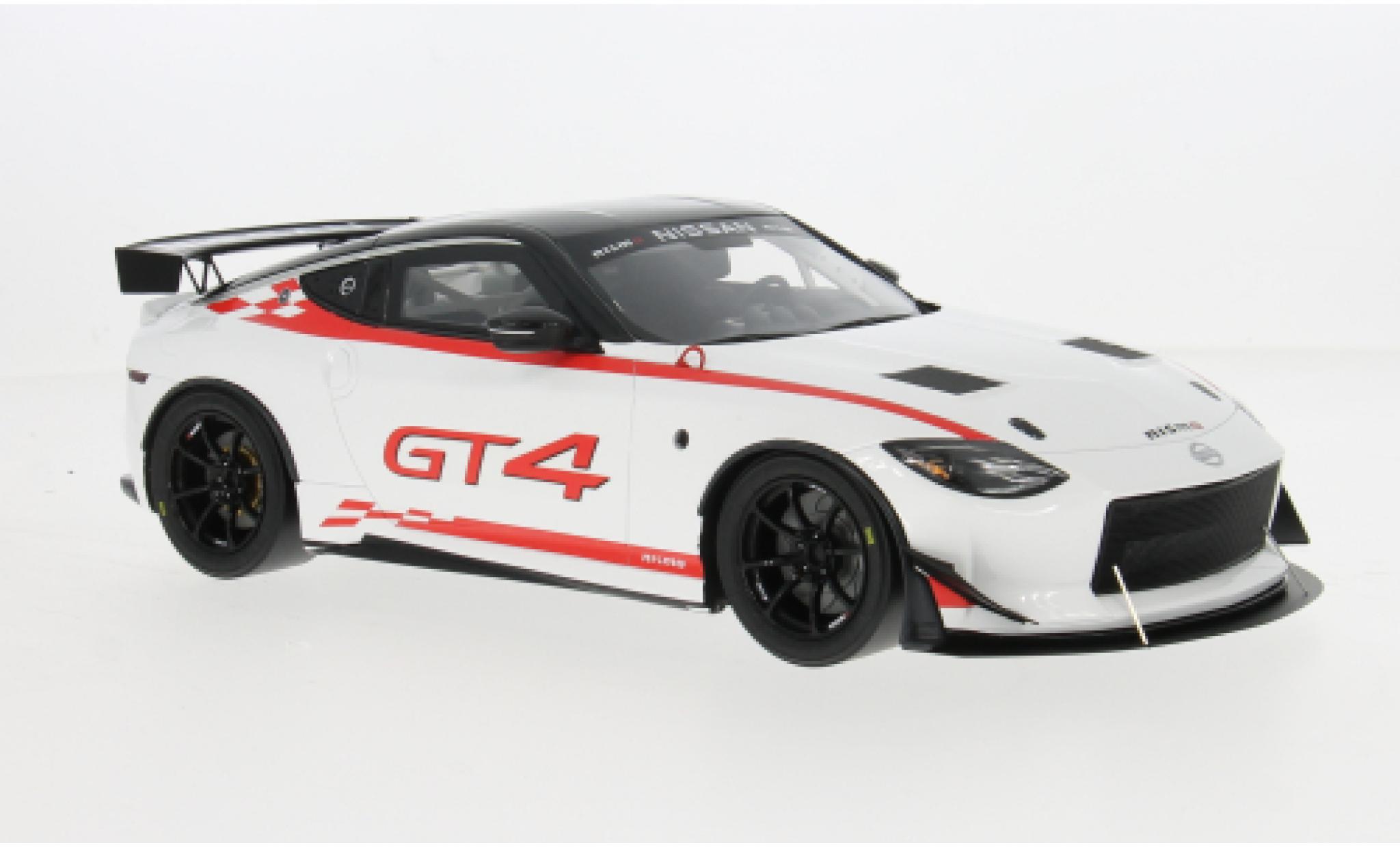 Aston Martin V8 Vantage GT4 1/18 Ottomobile Nissan Z GT4 weiss 2022 1:18 modellino in miniatura
