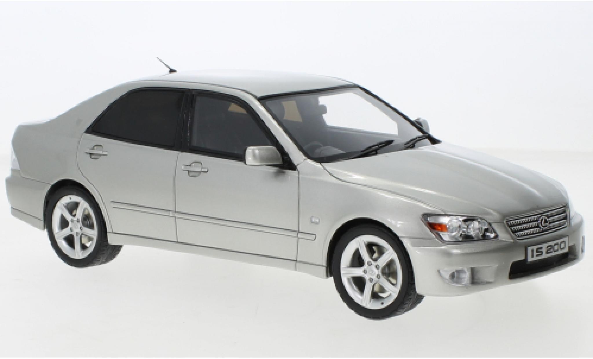 Lexus IS 1/18 Ottomobile 200 grigio RHD 1998 modellino in miniatura