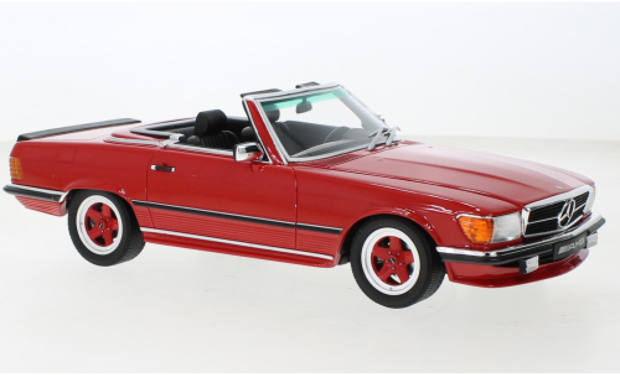 Mercedes 500 1/18 Ottomobile SL (R107) AMG rosso 1986 modellino in miniatura