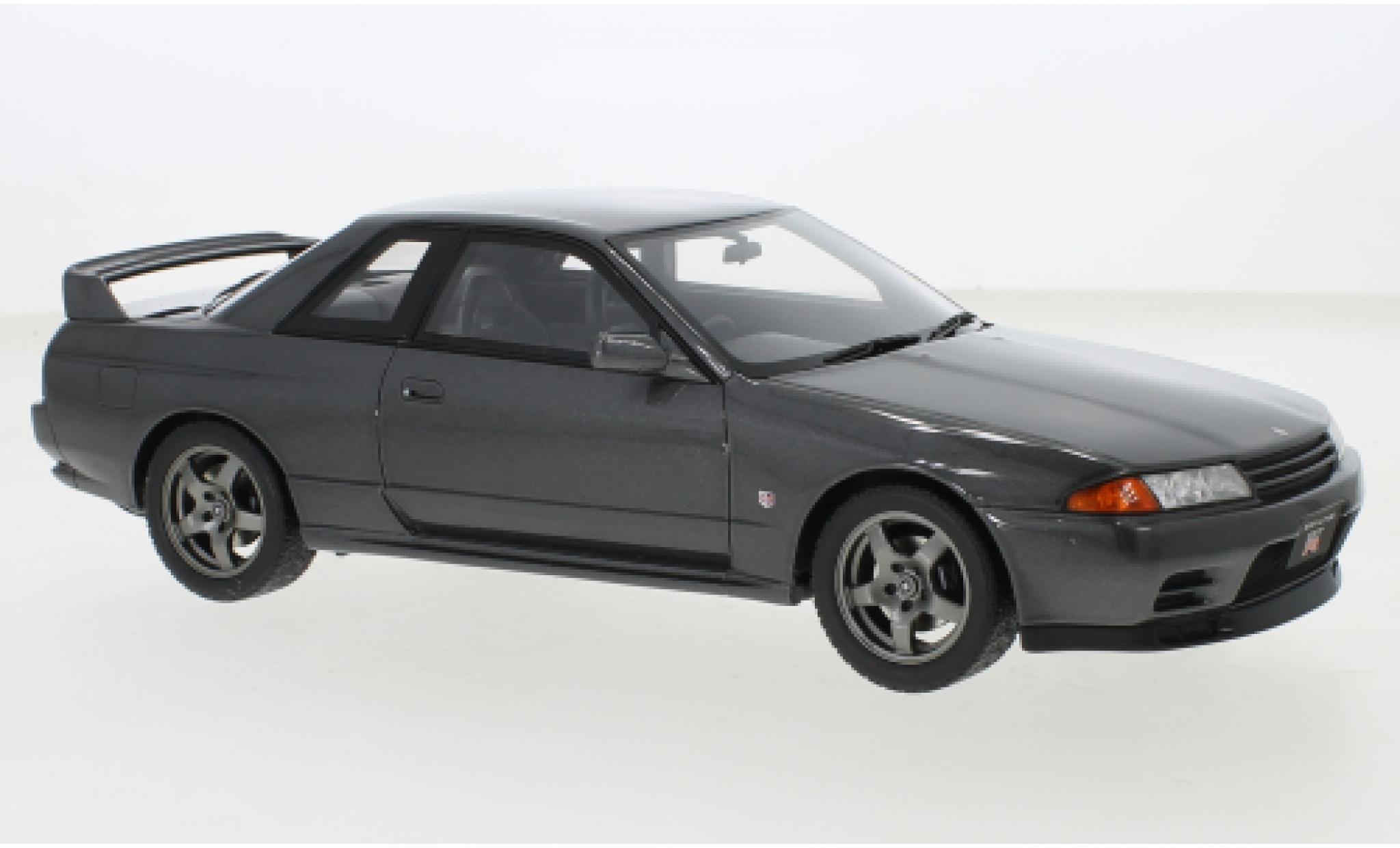 Nissan Skyline 1/18 Ottomobile GT-R (R32) metallise grigio 1993 modellino in miniatura