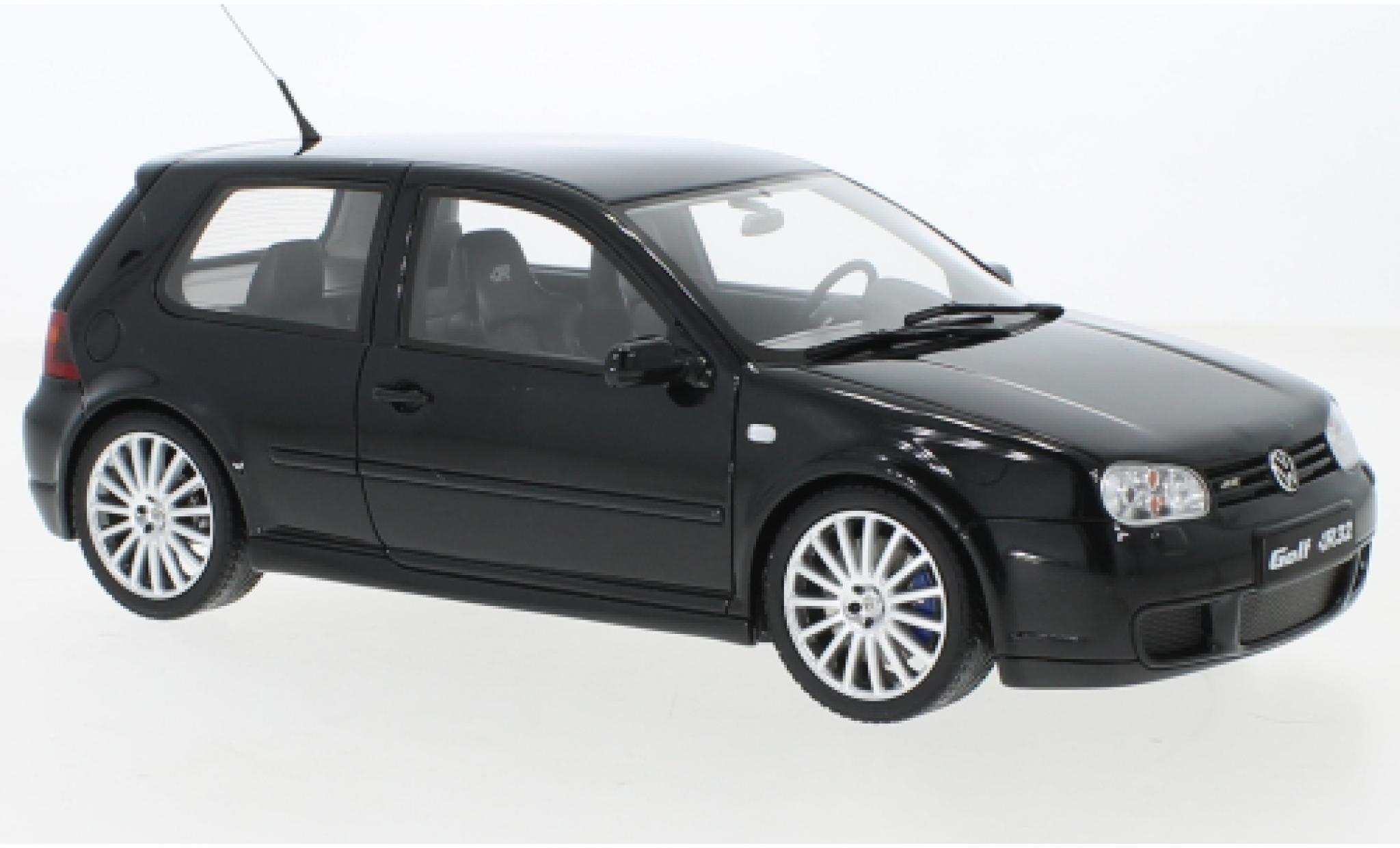 Volkswagen Golf 1/18 Ottomobile IV R32 nero 2003 modellino in miniatura