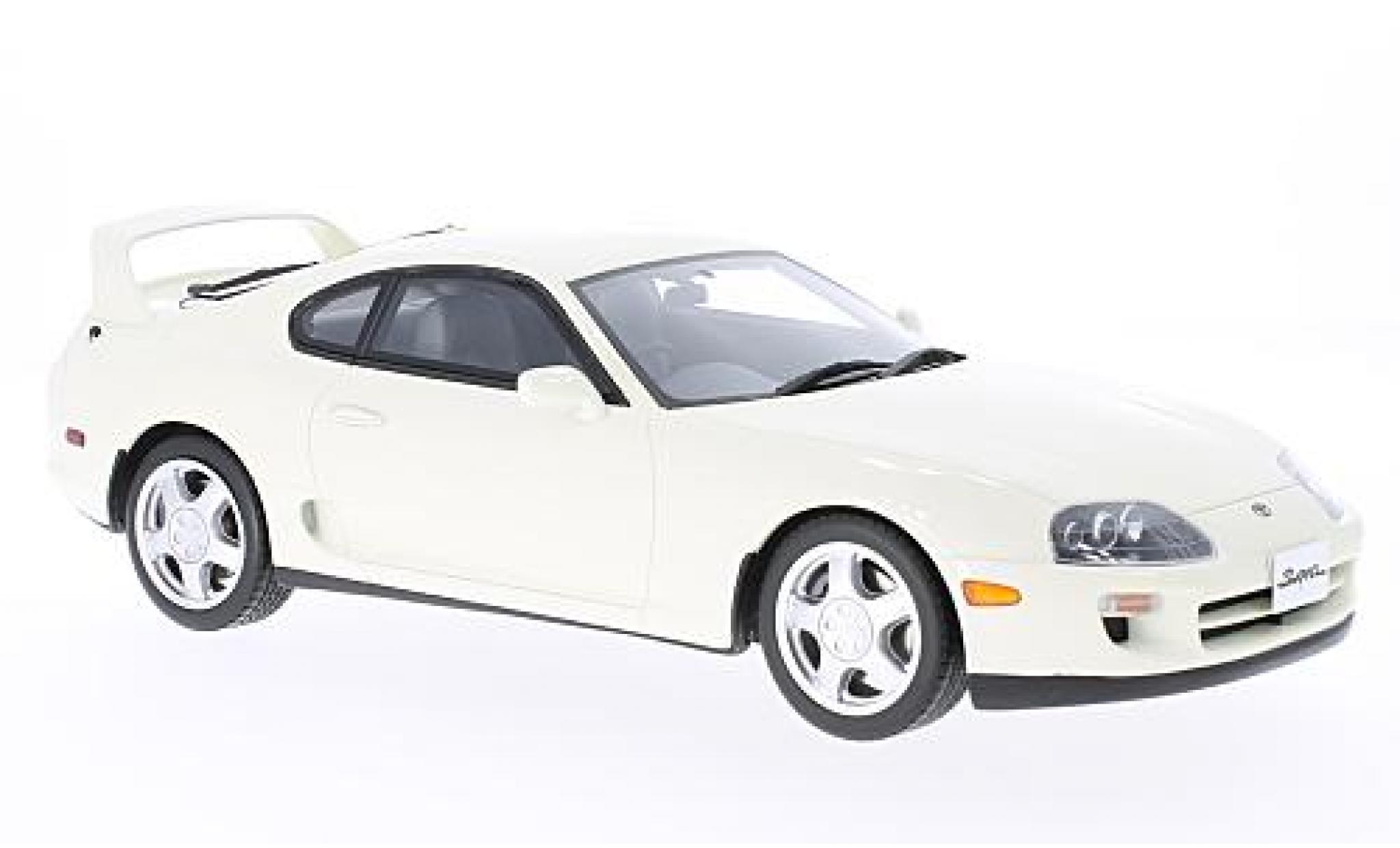 Toyota Supra 1/18 Ottomobile MK4 bianco RHD modellino in miniatura