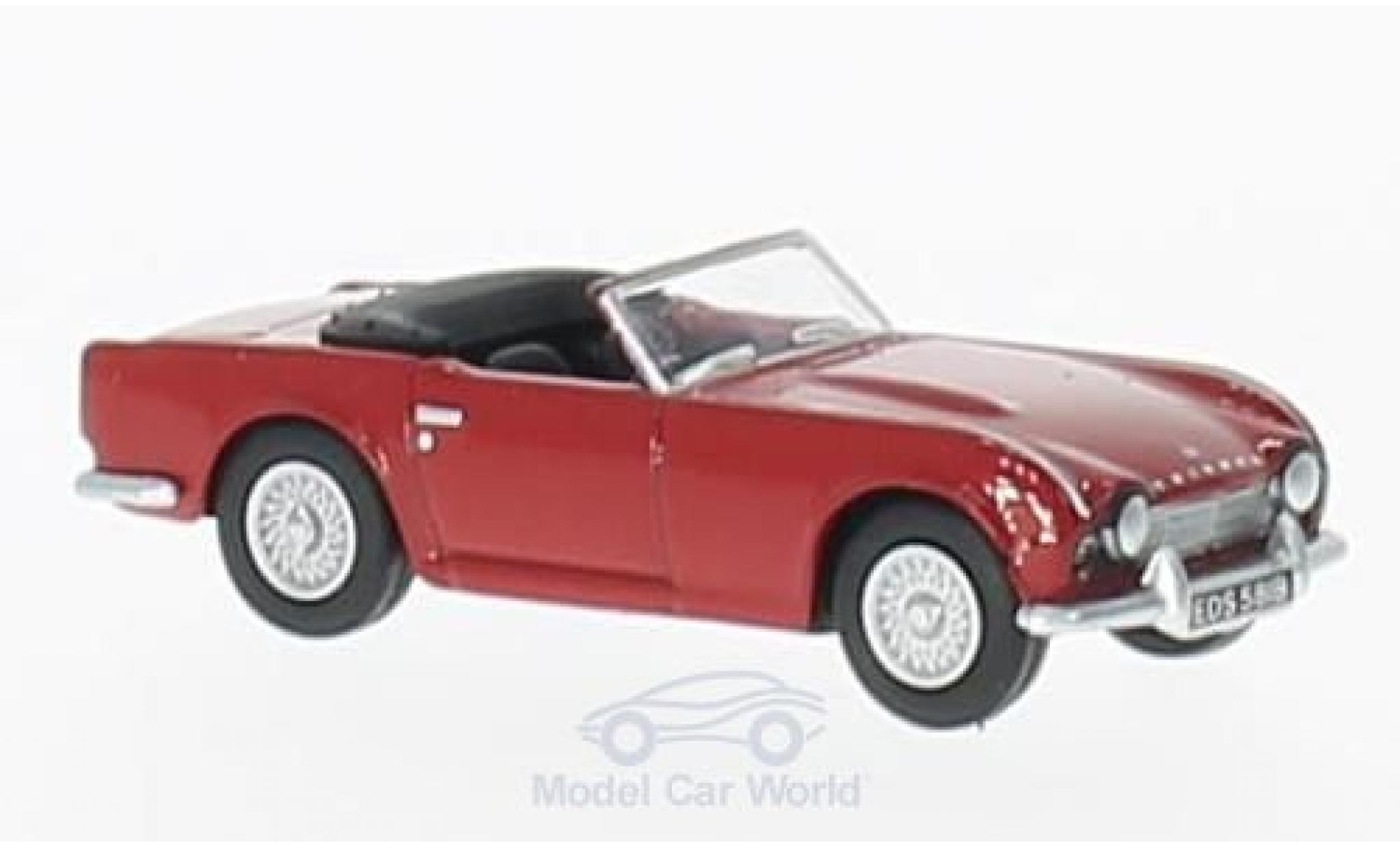 Triumph TR4 1/76 Oxford rosso modellino in miniatura
