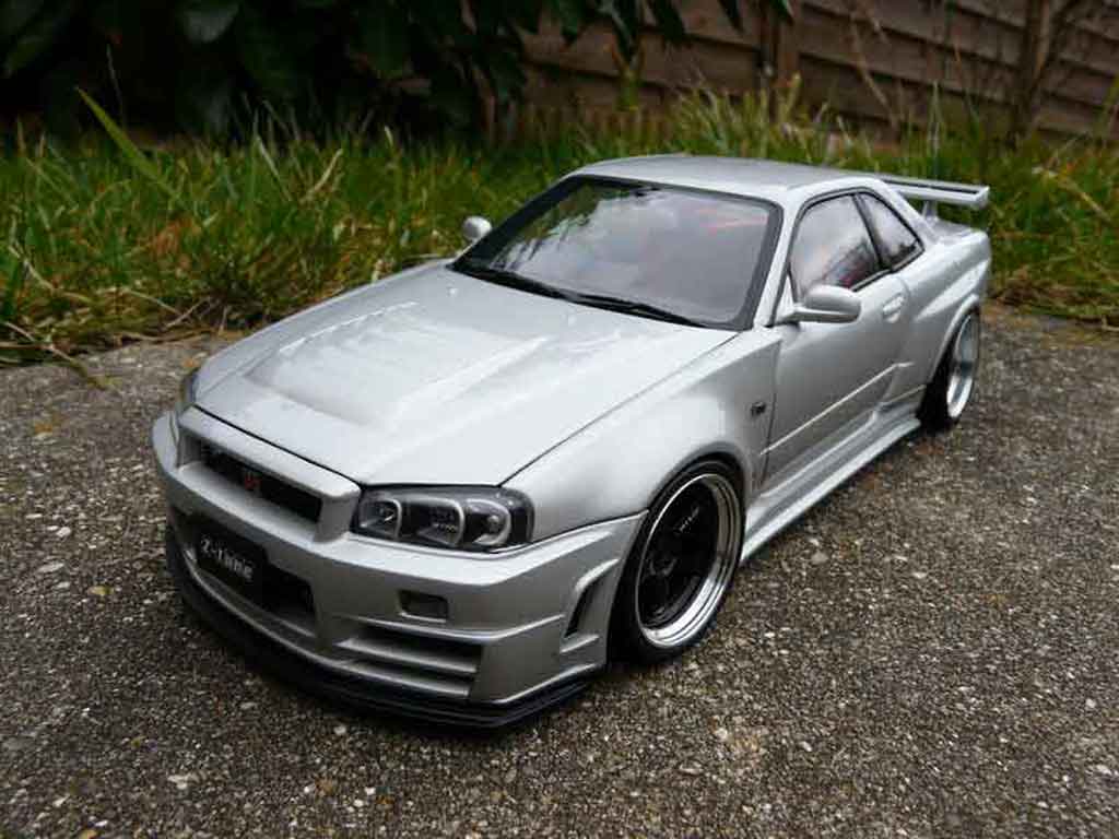 Nissan Skyline R34 GTR 1/18 Autoart R34 GTR nismo z-tune tuning tuning modellino in miniatura