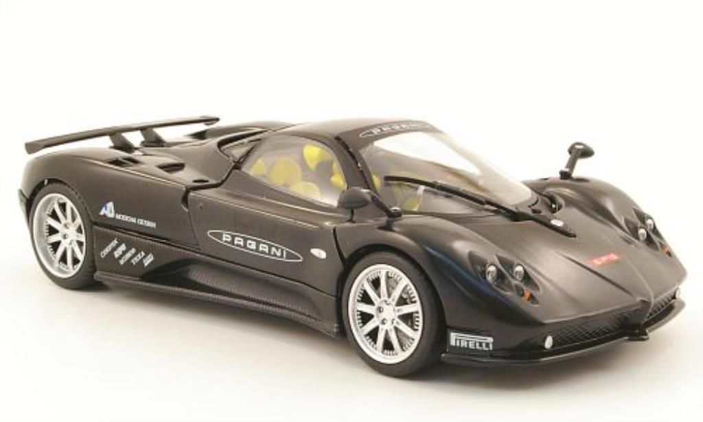 Pagani Zonda F 1/24 Motormax F Nurburgring nero modellino in miniatura
