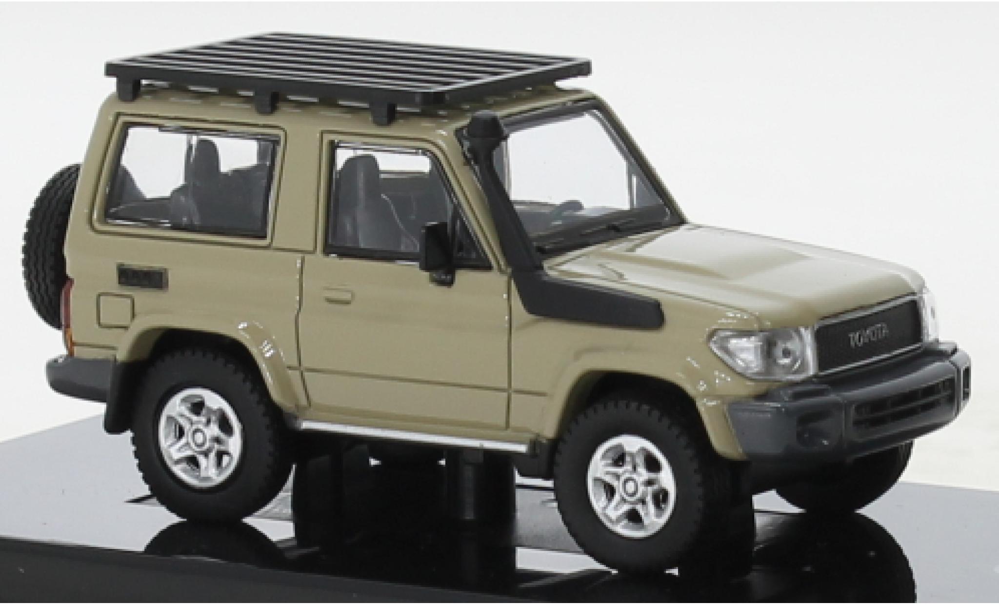 Toyota Land Cruiser 1/64 Para64 71 SWB beige 2014 modellino in miniatura