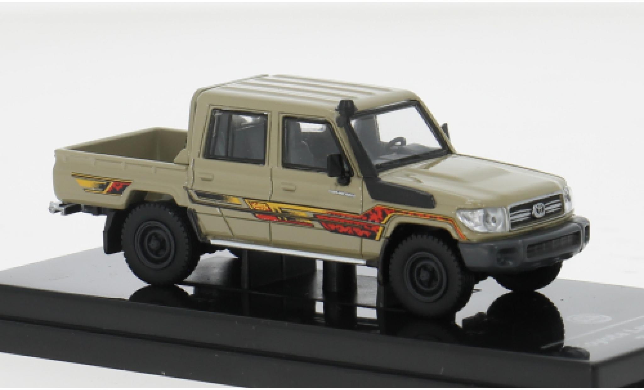 Toyota Land Cruiser 1/64 Para64 79 beige 2014 1:64 modellino in miniatura