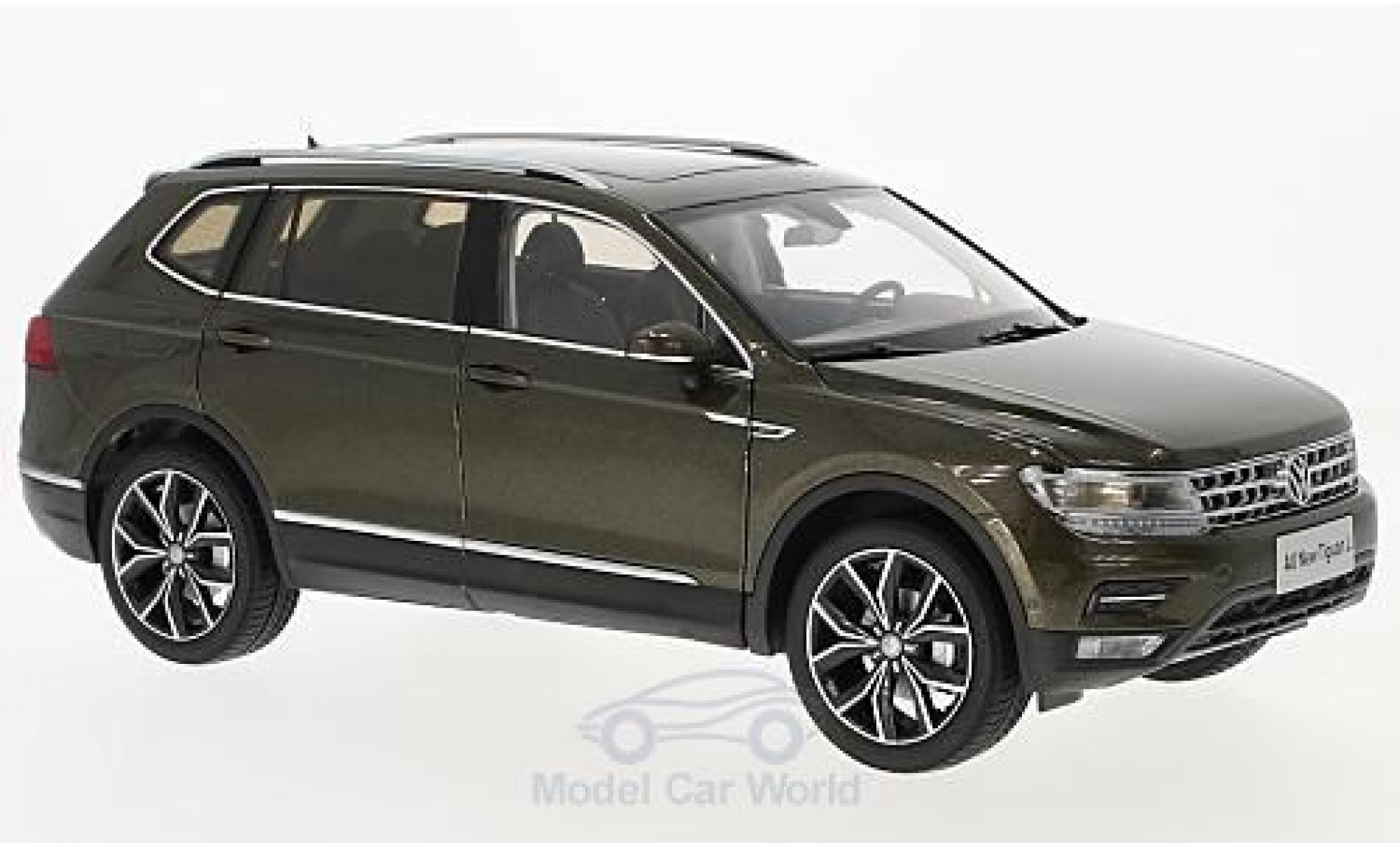 Volkswagen Tiguan 1/18 Paudi L metallico marroneee 2017 modellino in miniatura