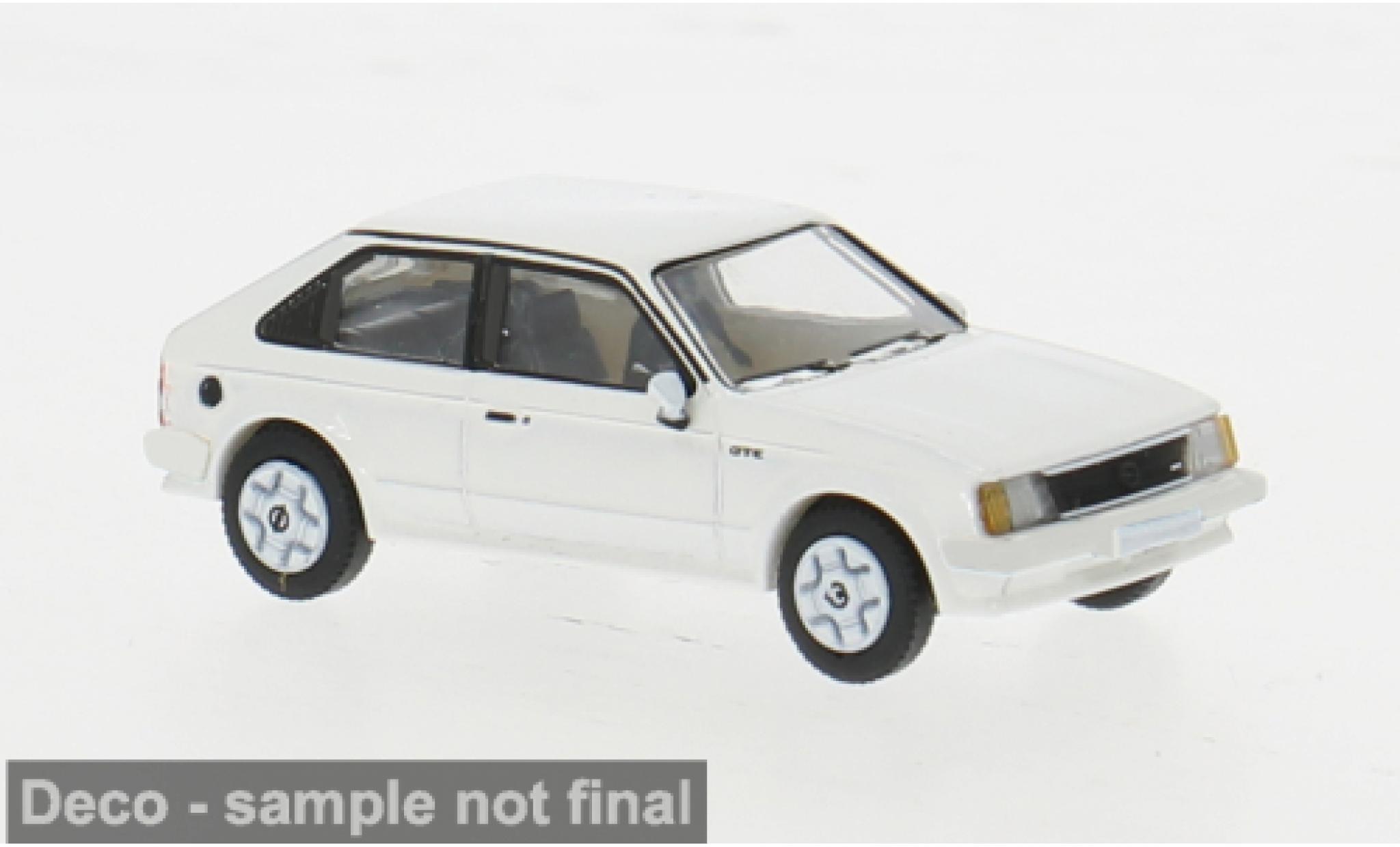 Opel Kadett 1/87 PCX87 D GTE weiss 1983 1:87 modellino in miniatura