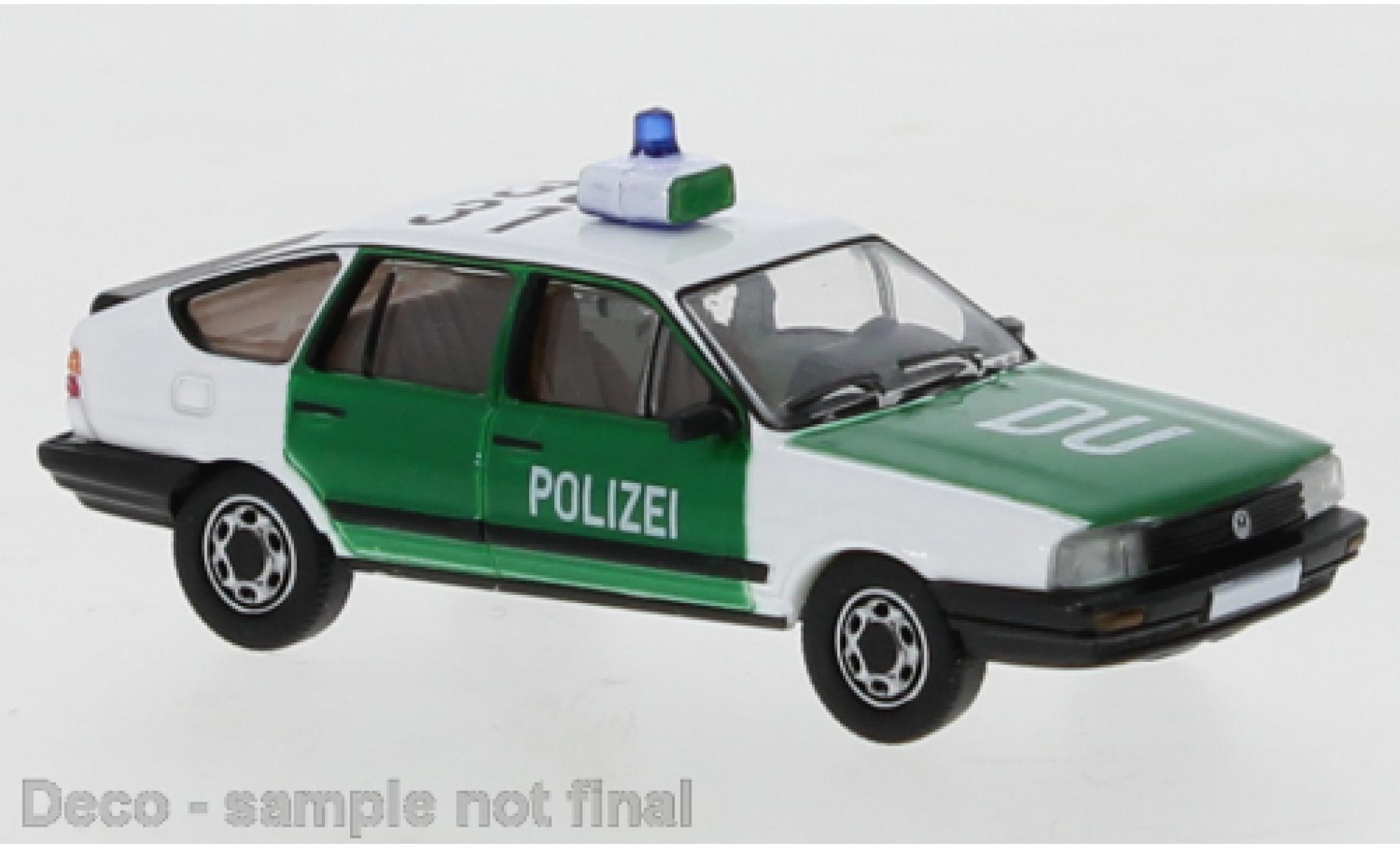 Volkswagen Passat 1/87 PCX87 B2 bianco/verde Polizei Duisburg 1985 modellino in miniatura