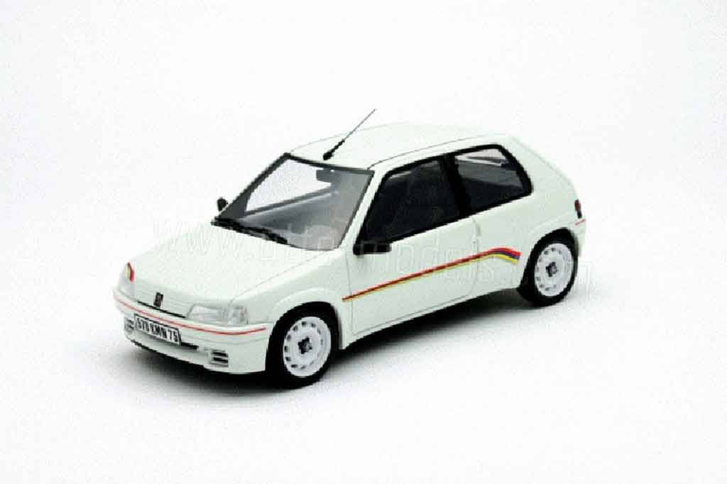Peugeot 106 Rallye 1/18 Ottomobile Rallye 1.3 bianco modellino in miniatura