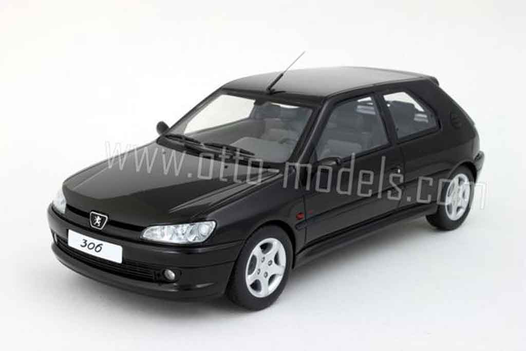 Peugeot 306 S16 1/18 Ottomobile S16 nero 1998 modellino in miniatura