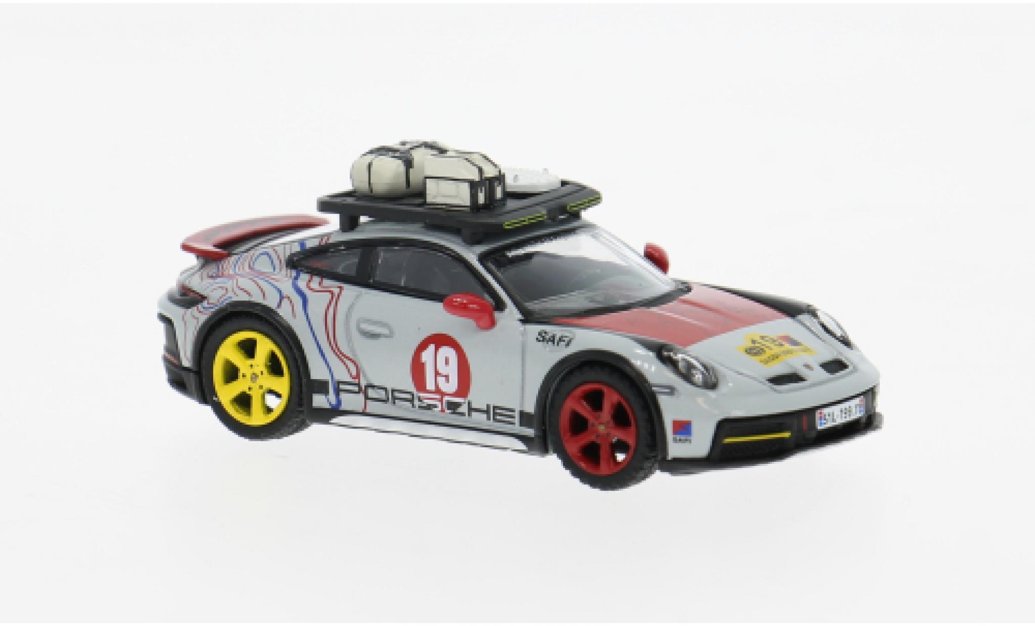 Porsche 911 1/64 Mini GT Dakar 2024 Uncle Rally 1:64 modellino in miniatura