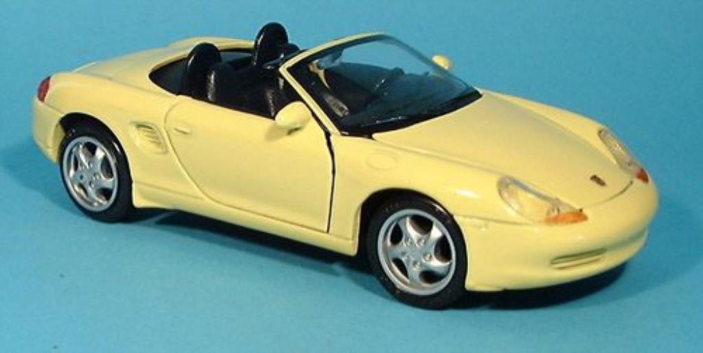 Porsche Boxster 1/24 Maisto Cabriolet (ohne Farbangabe) modellino in miniatura