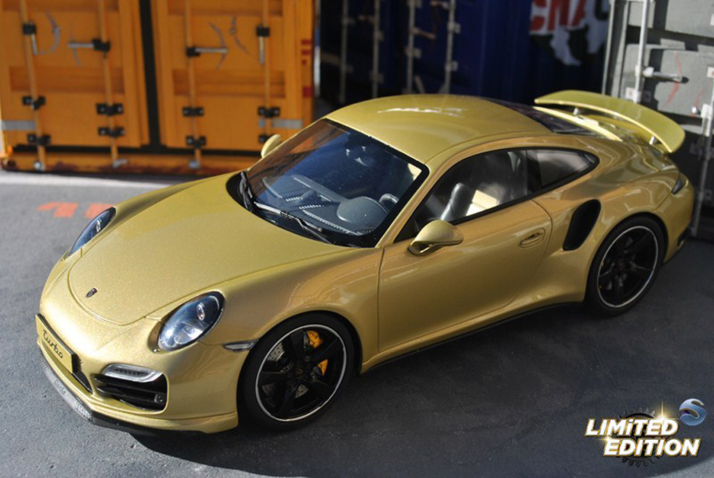 Porsche 991 Turbo 1/18 GT Spirit Turbo Exclusive champagne tuning modellino in miniatura