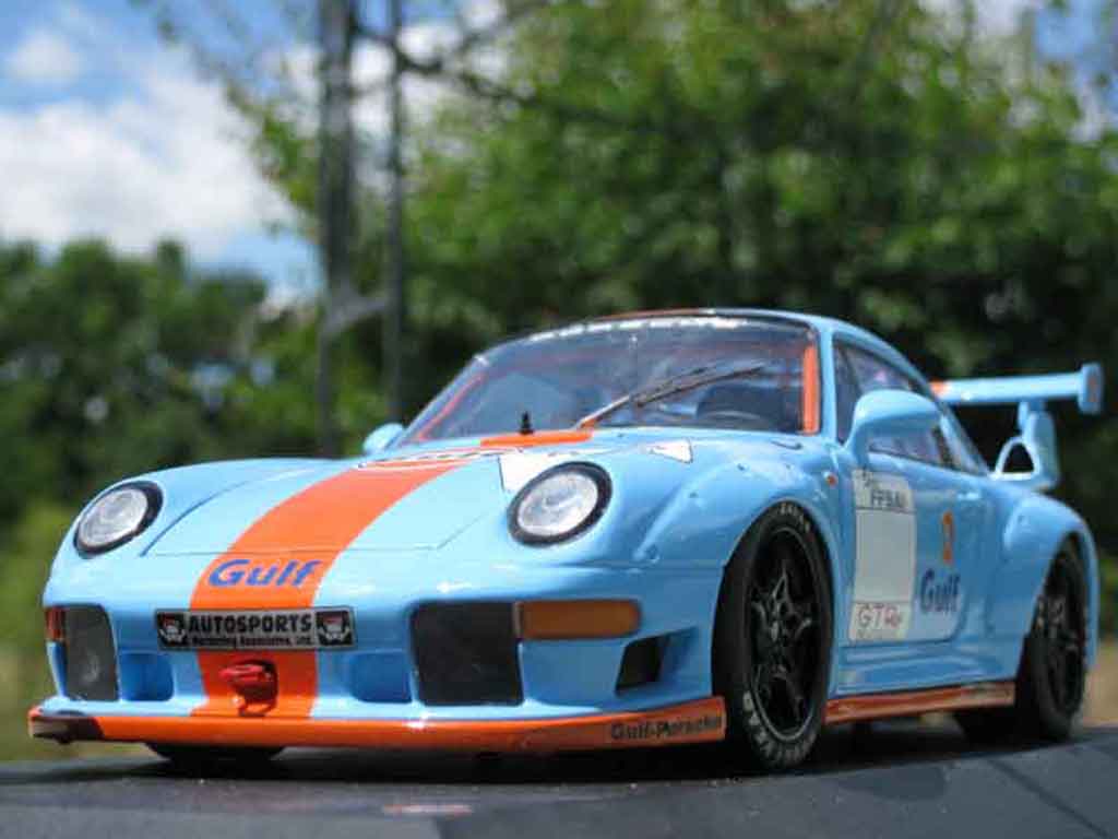 Porsche 993 GT2 1/18 Ut Models GT2 evolution gulf tuning modellino in miniatura