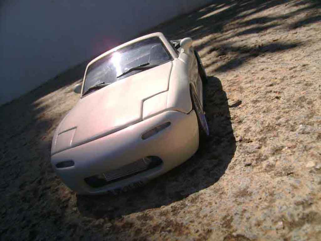 Mazda MX5 1993 1/18 Kyosho 1993 tuning tuning modellino in miniatura