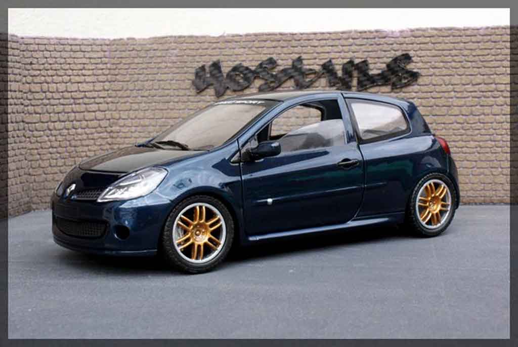 Renault Clio 3 RS 1/18 Solido 3 RS williams modellino in miniatura