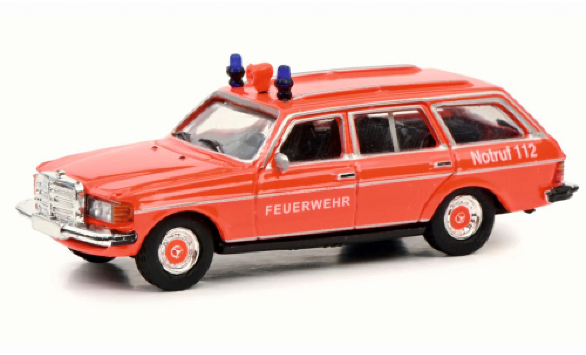 Mercedes 240 1/87 Schuco TE (S123) Feuerwehr modellino in miniatura