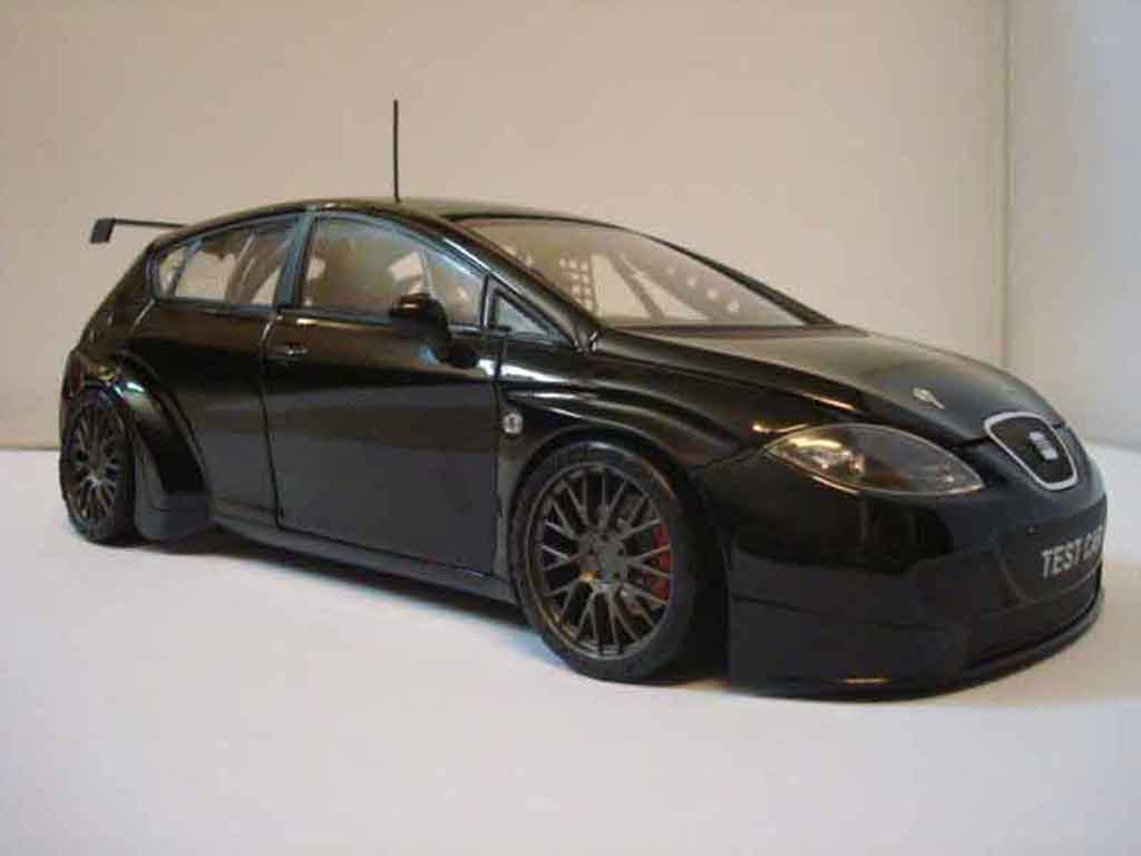 Seat Leon 1/18 Guiloy wtcc test car noir modellino in miniatura