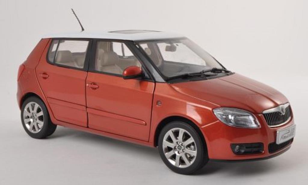 Skoda Fabia II 1/18 Paudi II kupfer/bianco 2008 modellino in miniatura