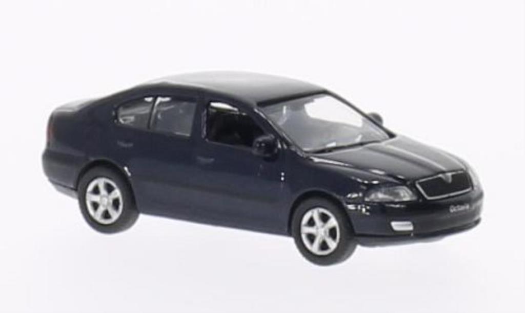 Skoda Octavia 1/87 Welly blu modellino in miniatura