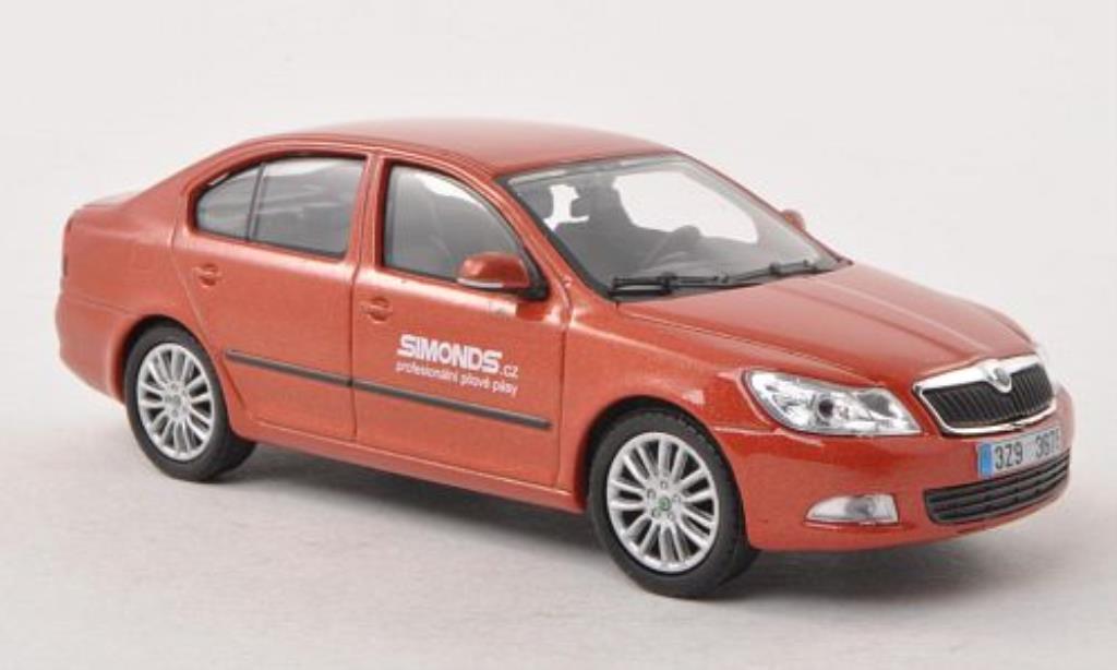 Skoda Octavia 1/43 Abrex II Simonds modellino in miniatura
