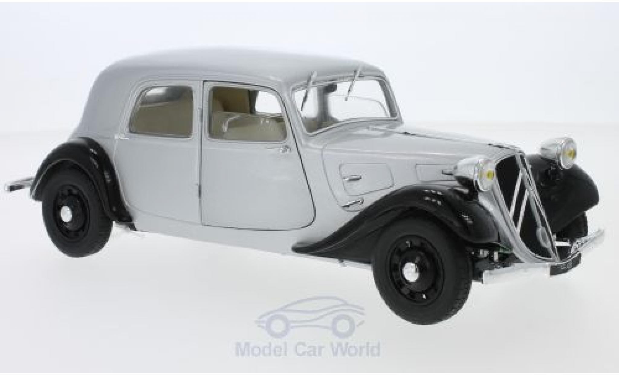 Citroen Traction 1/18 Solido 11CV grigio/nero 1937 modellino in miniatura