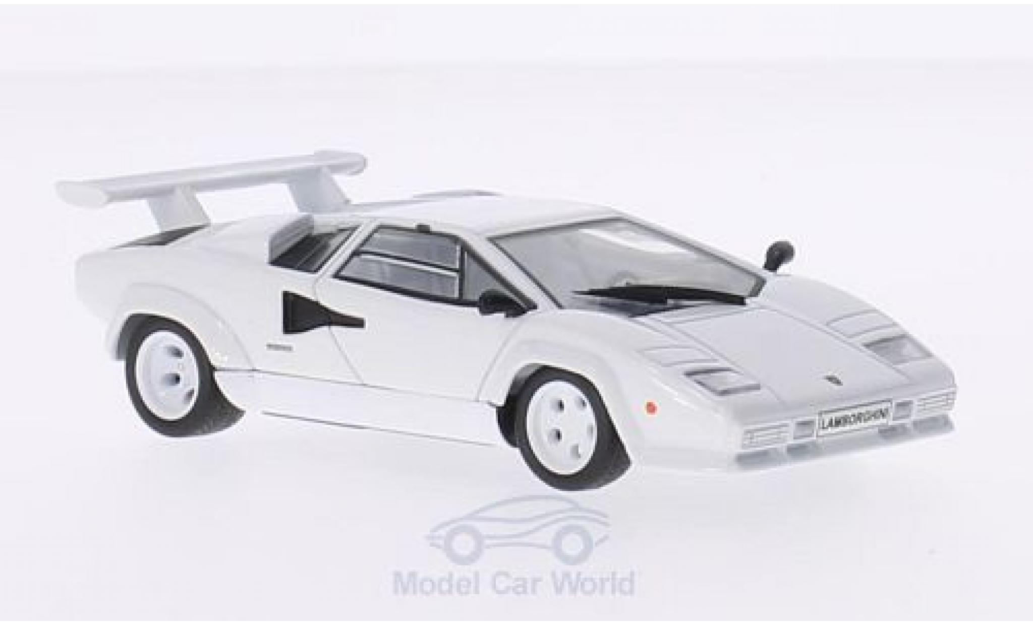 Lamborghini Countach 1/43 Solido LP500S bianco modellino in miniatura