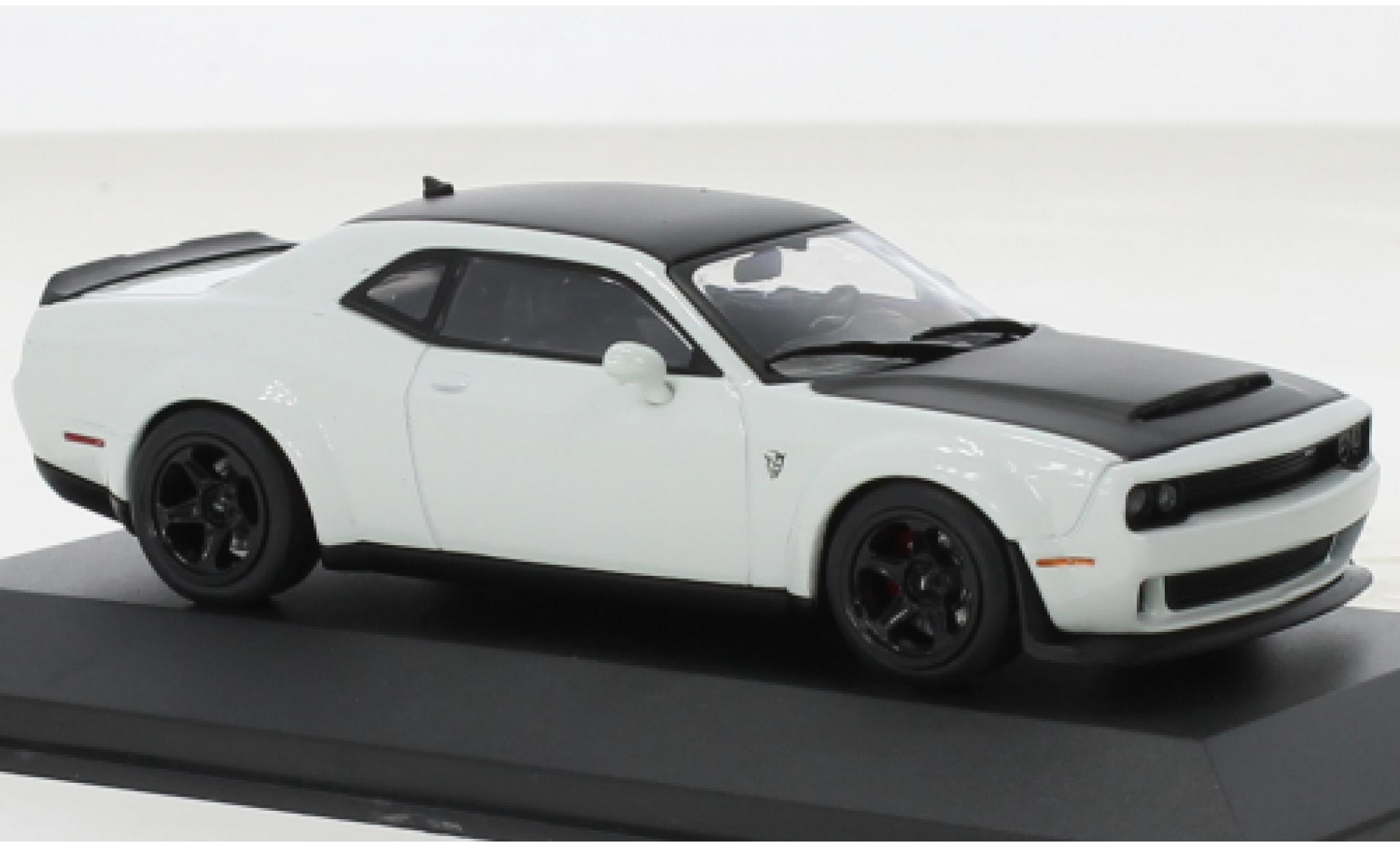 Dodge Challenger 1/43 Solido SRT Demon V8 6.2 bianco/nero 2018 modellino in miniatura