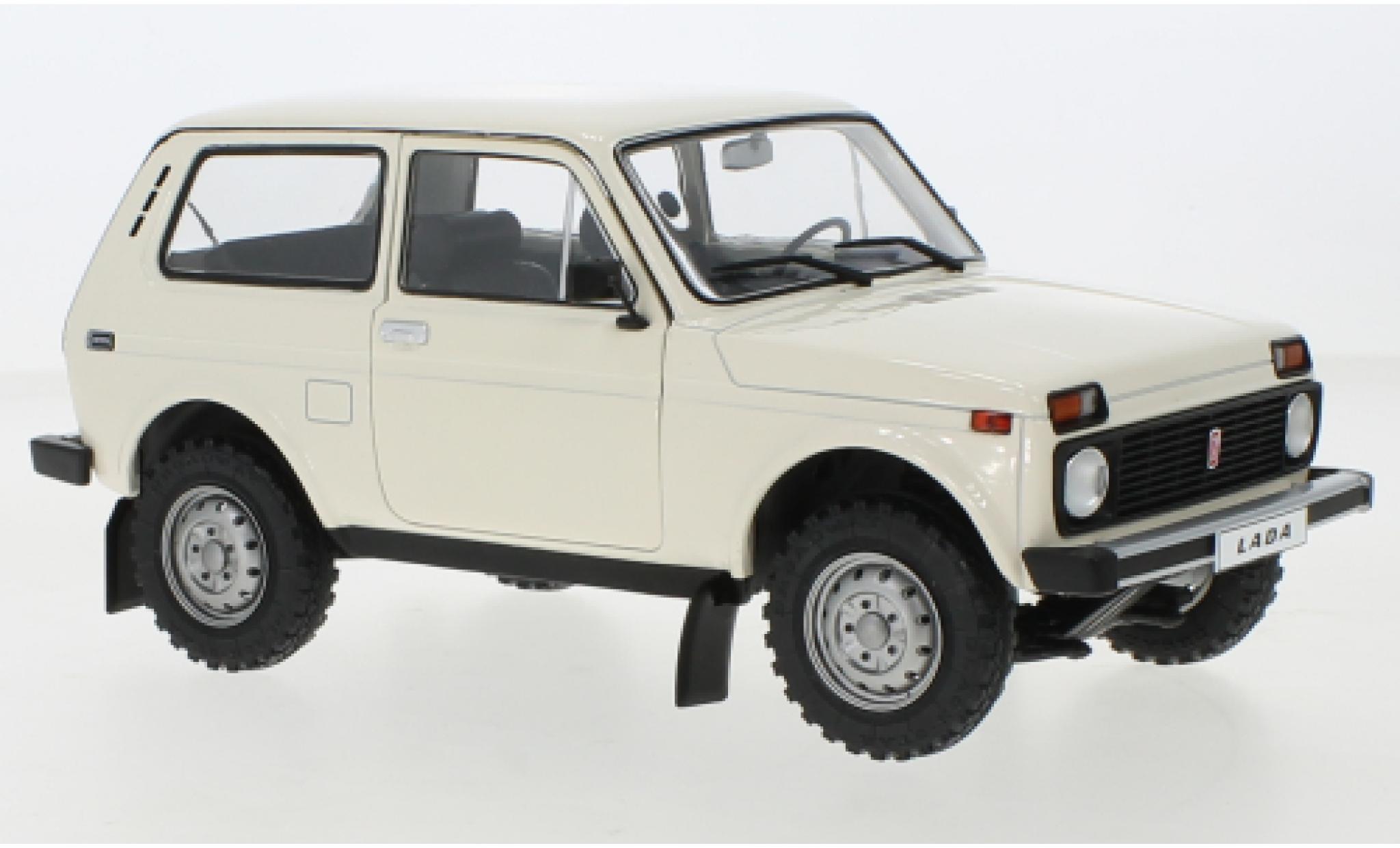 Lada Niva 1/18 Solido bianco 1980 modellino in miniatura