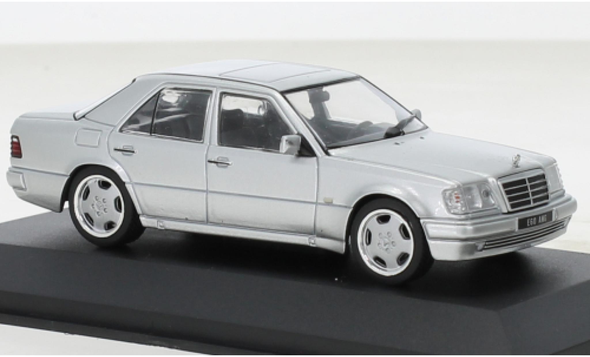 Mercedes Classe E 1/43 Solido E60 (W124) AMG d 1990 modellino in miniatura