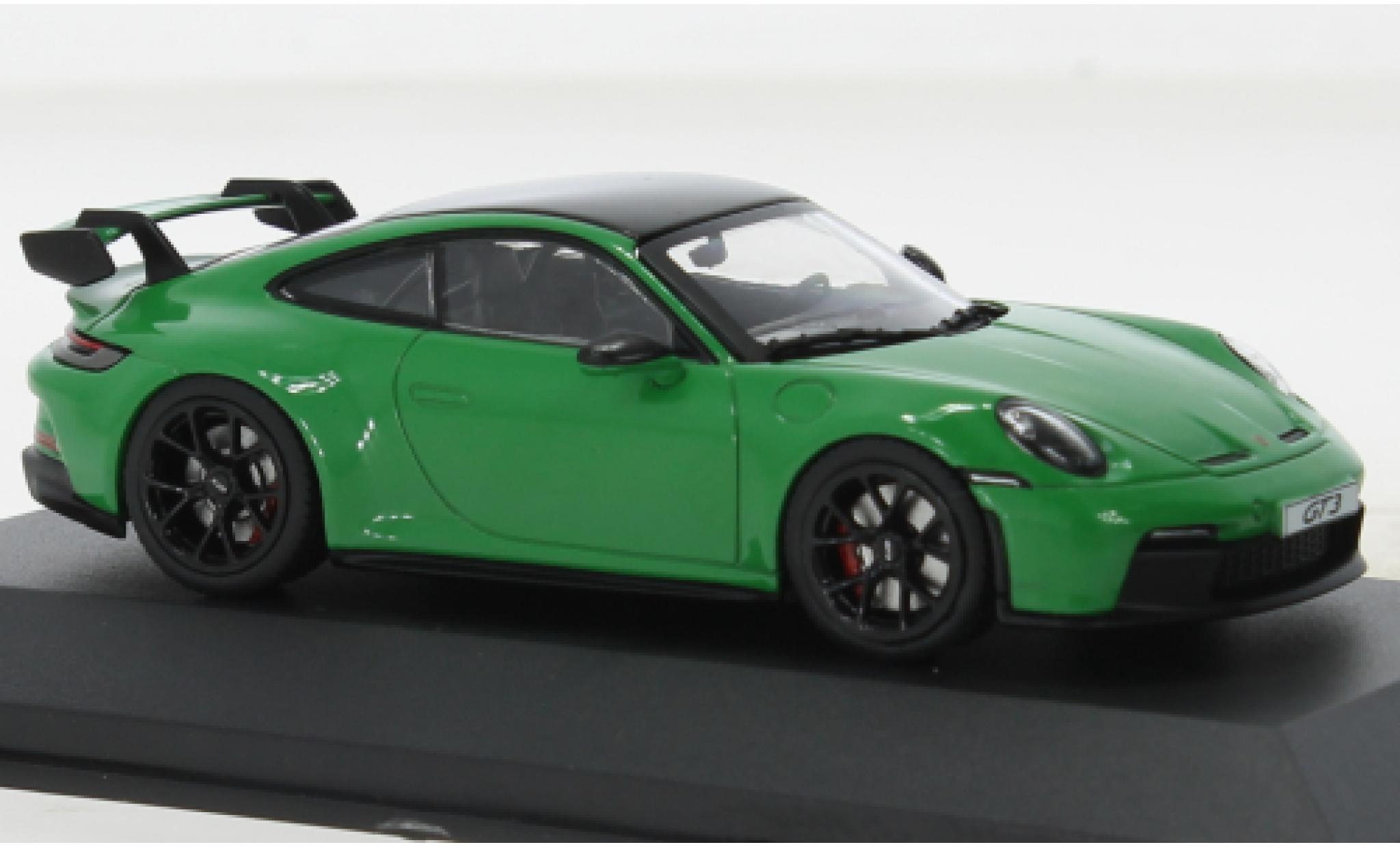 Porsche 992 GT3 1/43 Solido 911  verde modellino in miniatura