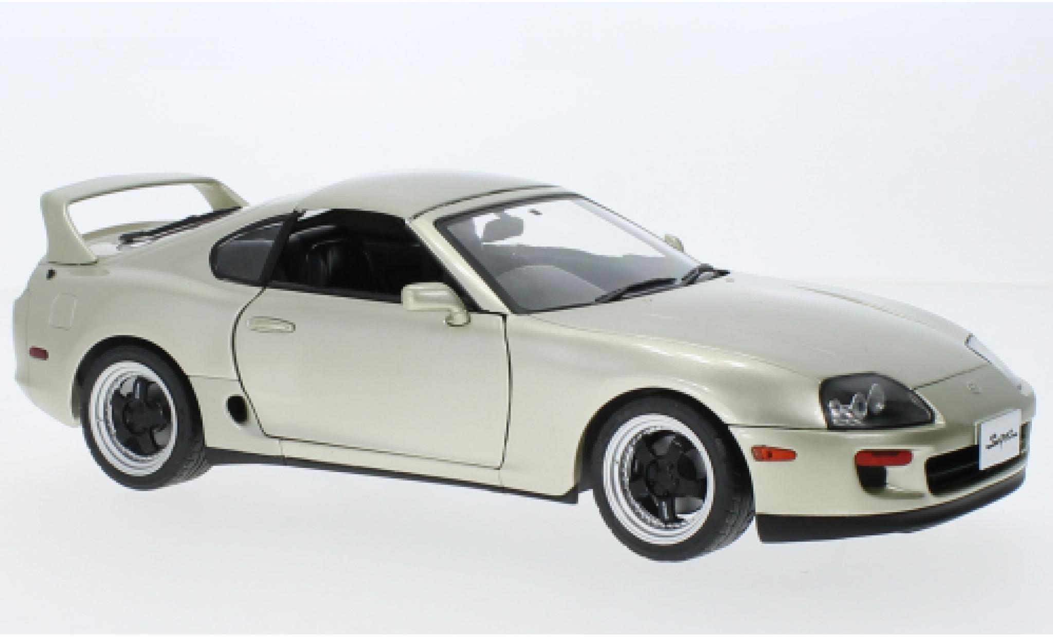 Toyota Supra 1/18 Solido MK4 (A80) metallise beige 1998 modellino in miniatura