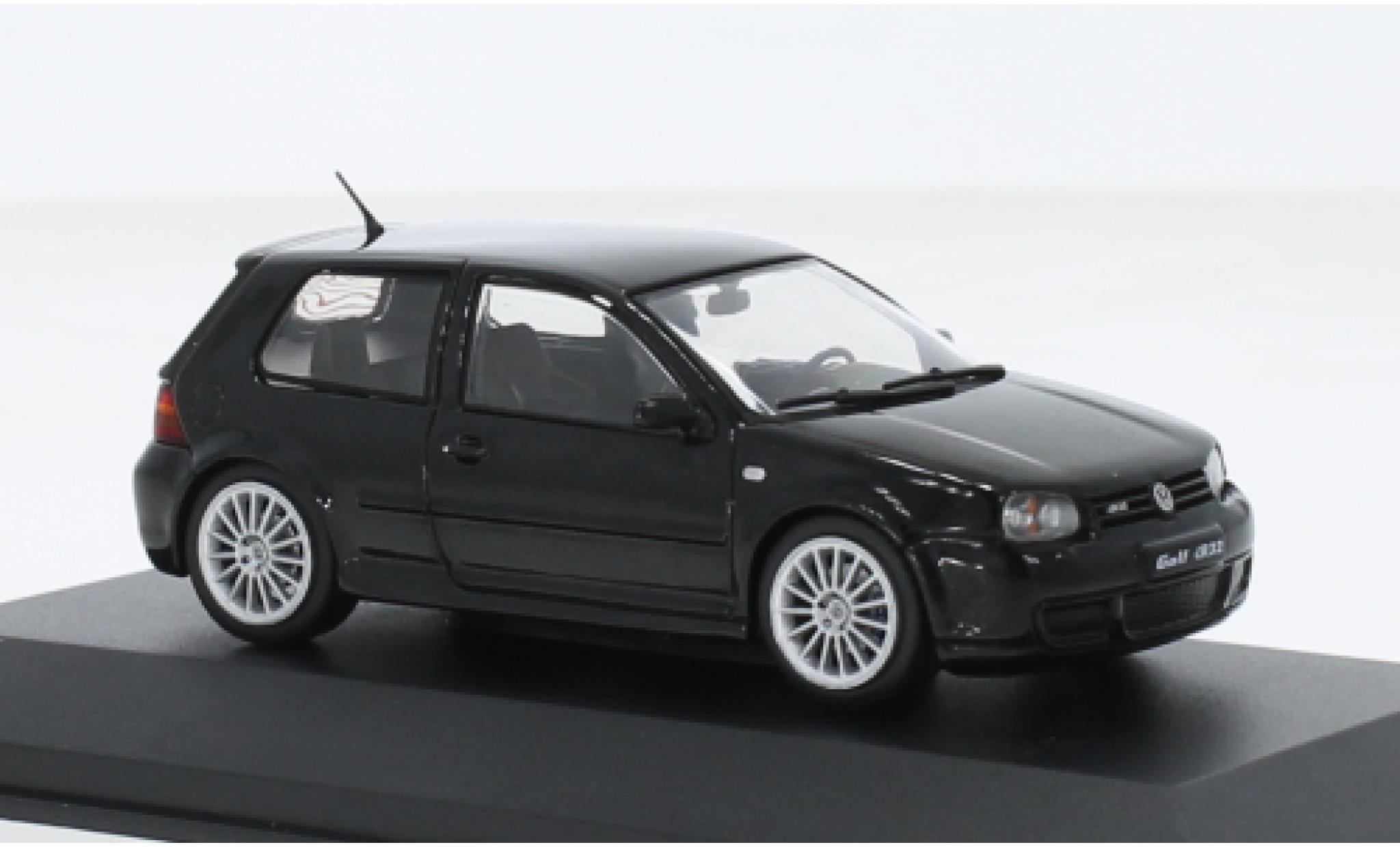 Volkswagen Golf 1/43 Solido IV R32 nero modellino in miniatura