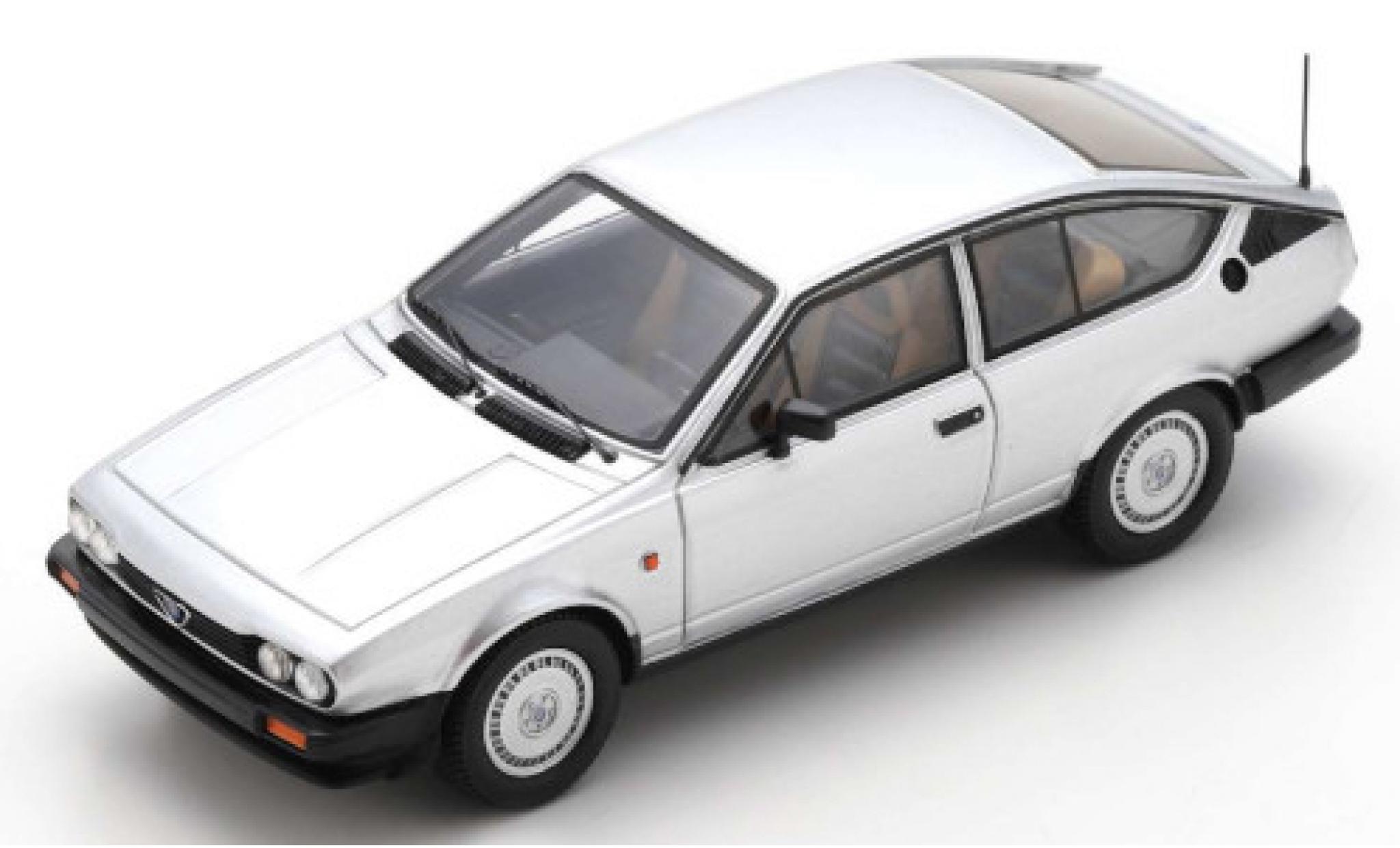 Alfa Romeo GT 1/43 Spark V 2.0 grigio 1980 modellino in miniatura