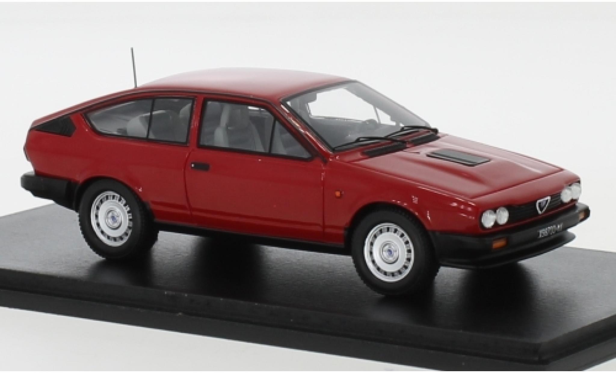 Alfa Romeo GT 1/43 Spark V6 rosso 1980 modellino in miniatura