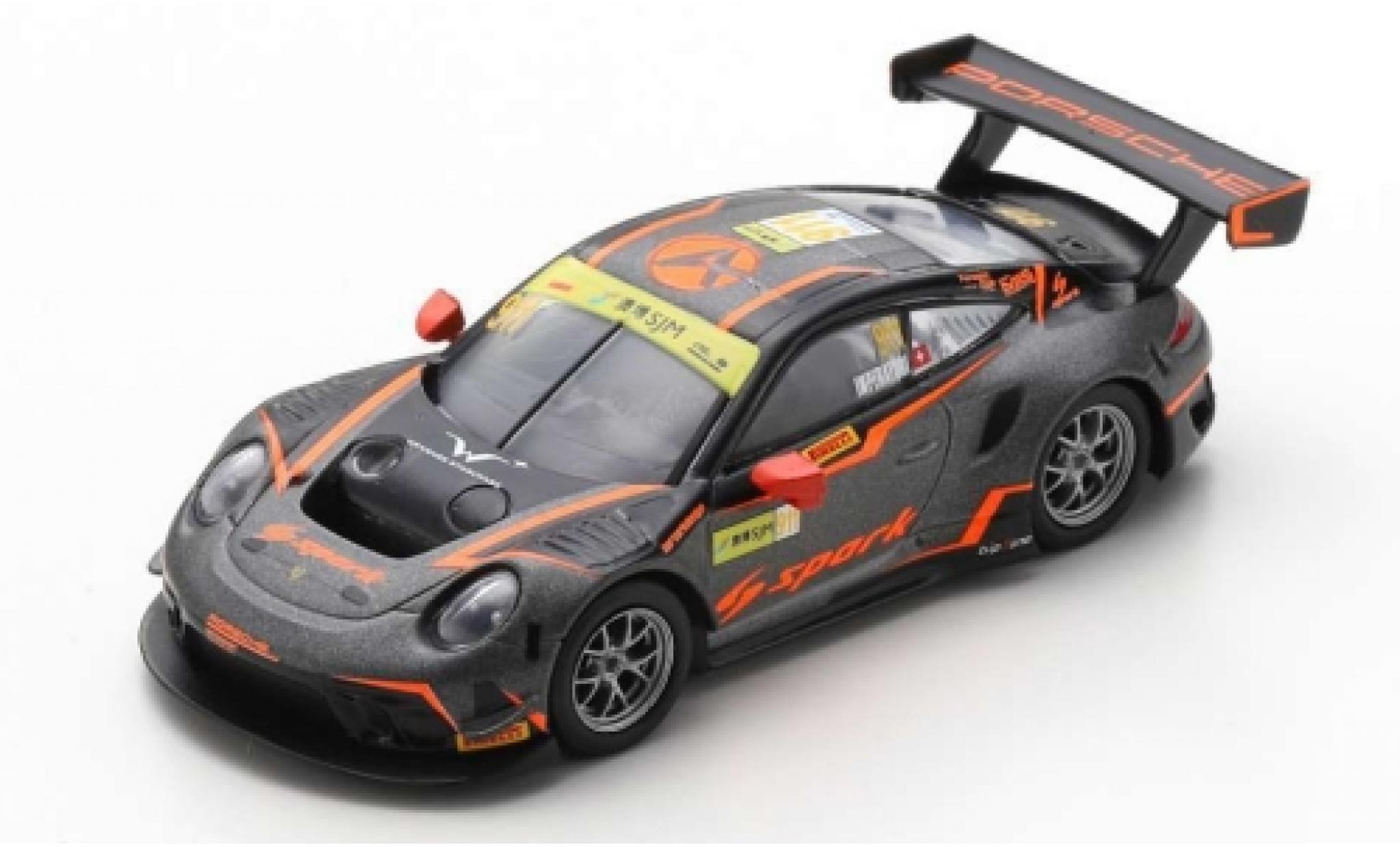 Porsche 992 GT3 R 1/64 Spark 911 GT3 R No.911 Absolute Racing Fia GT World Cup Macau 2019 A.Imperatori modellino in miniatura