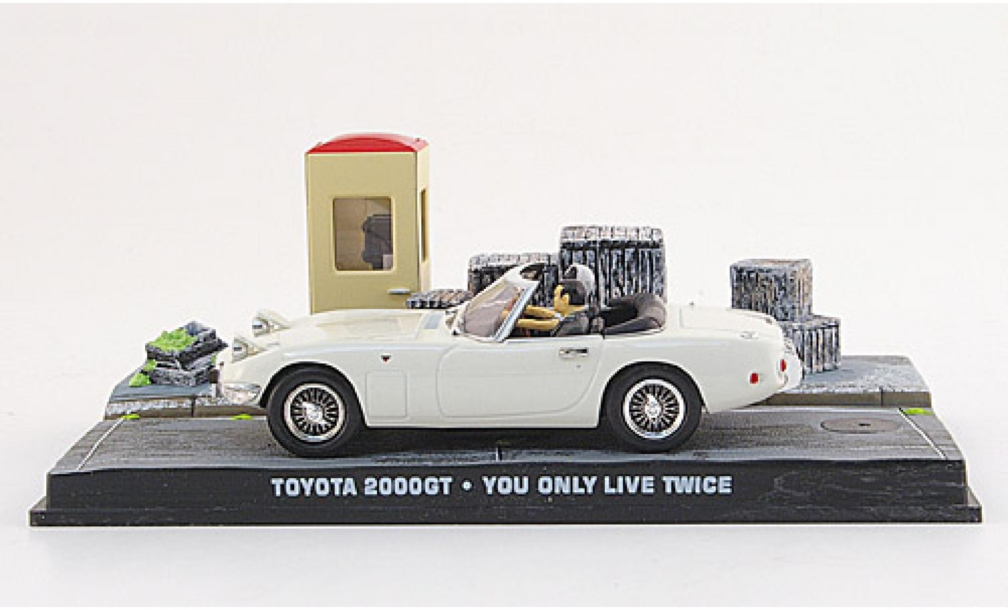 Toyota 2000 GT 1/43 SpecialC Cabriolet bianco James Bond 007 1967 Man lebt nur zweimal ohne Vitrine modellino in miniatura