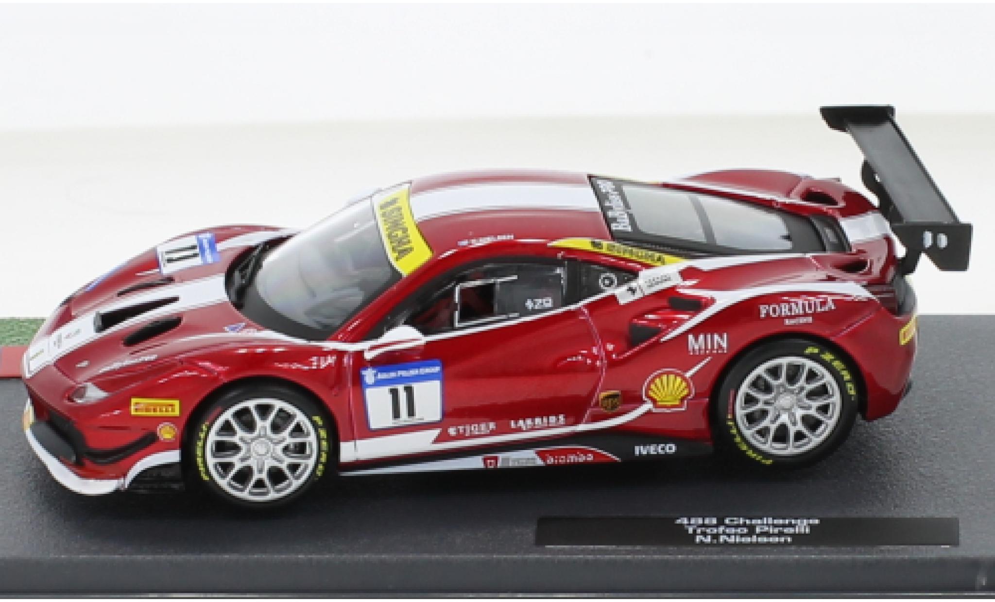 Ferrari 488 1/43 SpecialC Challenge No.11 Trofeo Pirelli modellino in miniatura