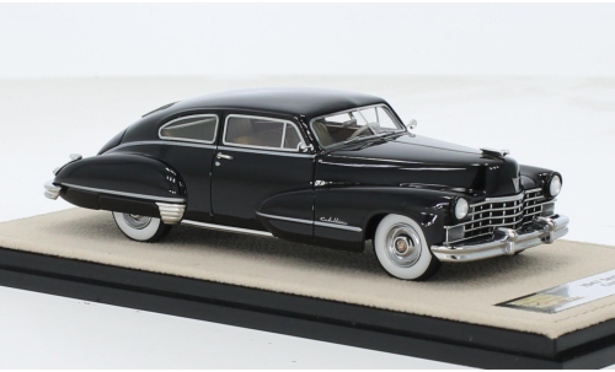 Cadillac Series 62 1/43 Stamp Models Club Coupe schwarz 1947 1:43 modellino in miniatura