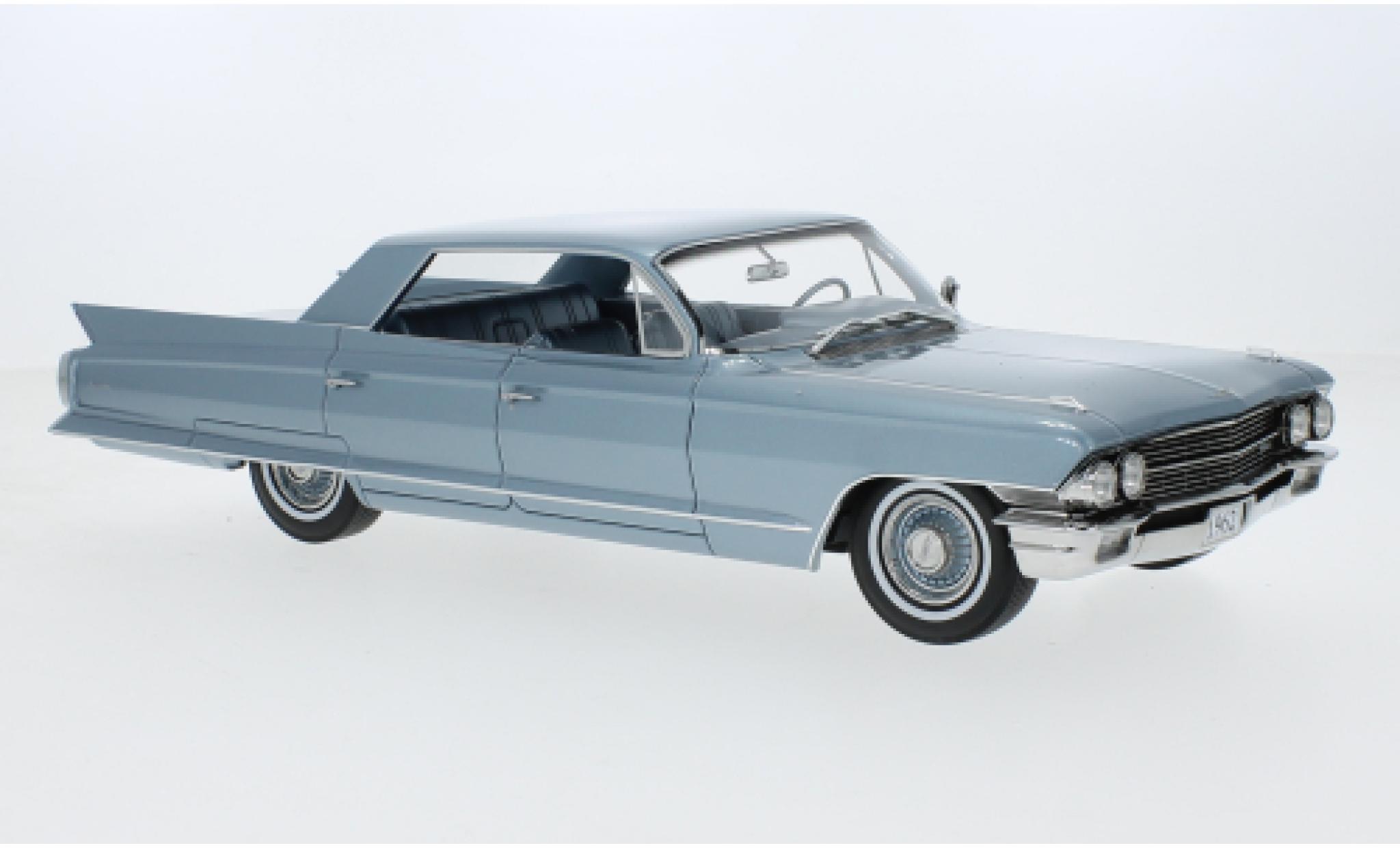 Cadillac Sedan 1/18 Stamp Models DeVille metallise blu clair 1962 modellino in miniatura