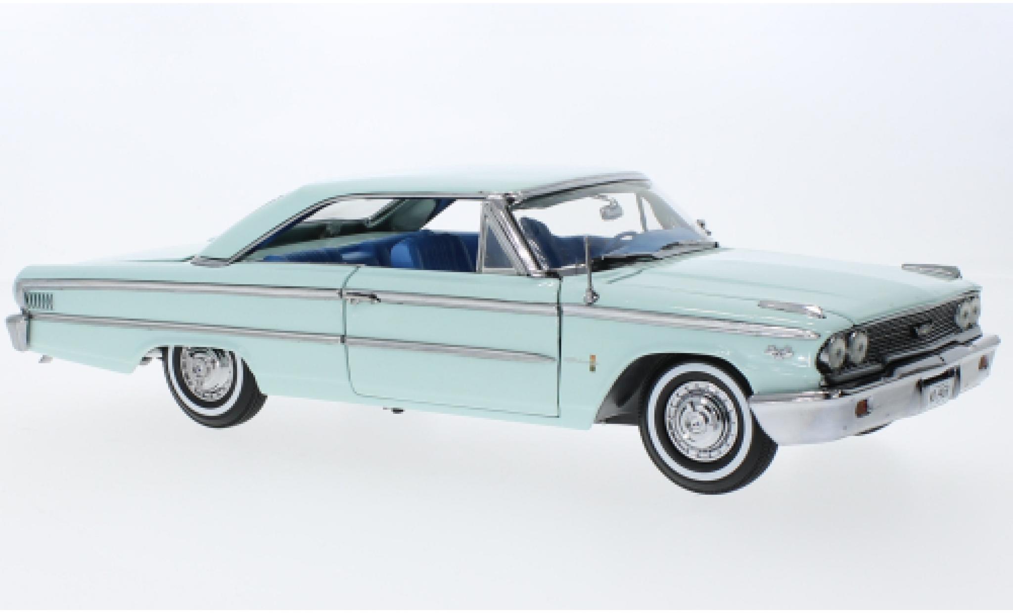 Ford Galaxy 1/18 Sun Star Galaxie 500 XL Hardtop blu clair 1963 modellino in miniatura
