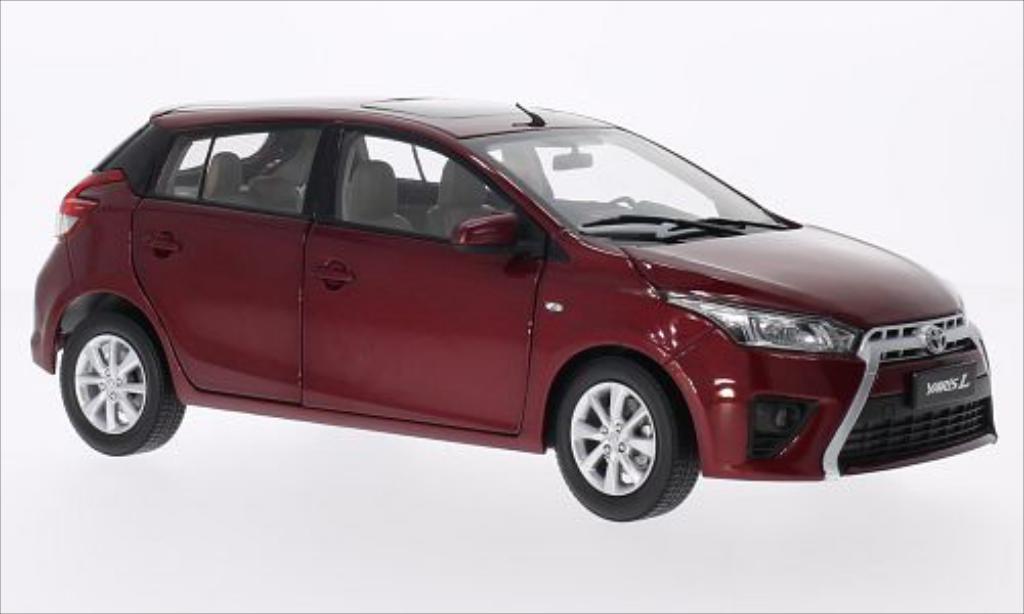 Toyota Yaris 1/18 Paudi metallico rosso 2014 modellino in miniatura