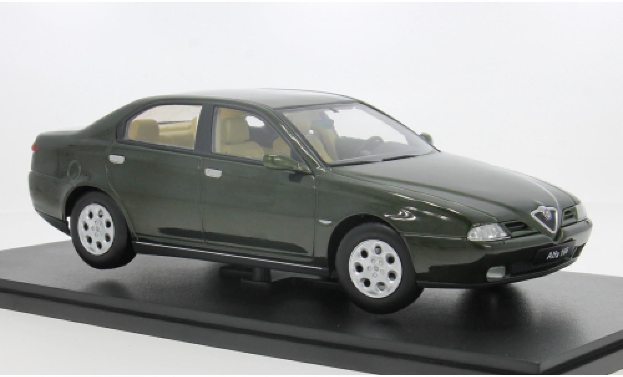 Alfa Romeo 166 Triple 9 Collection grün 1999 1:18 modellino in miniatura