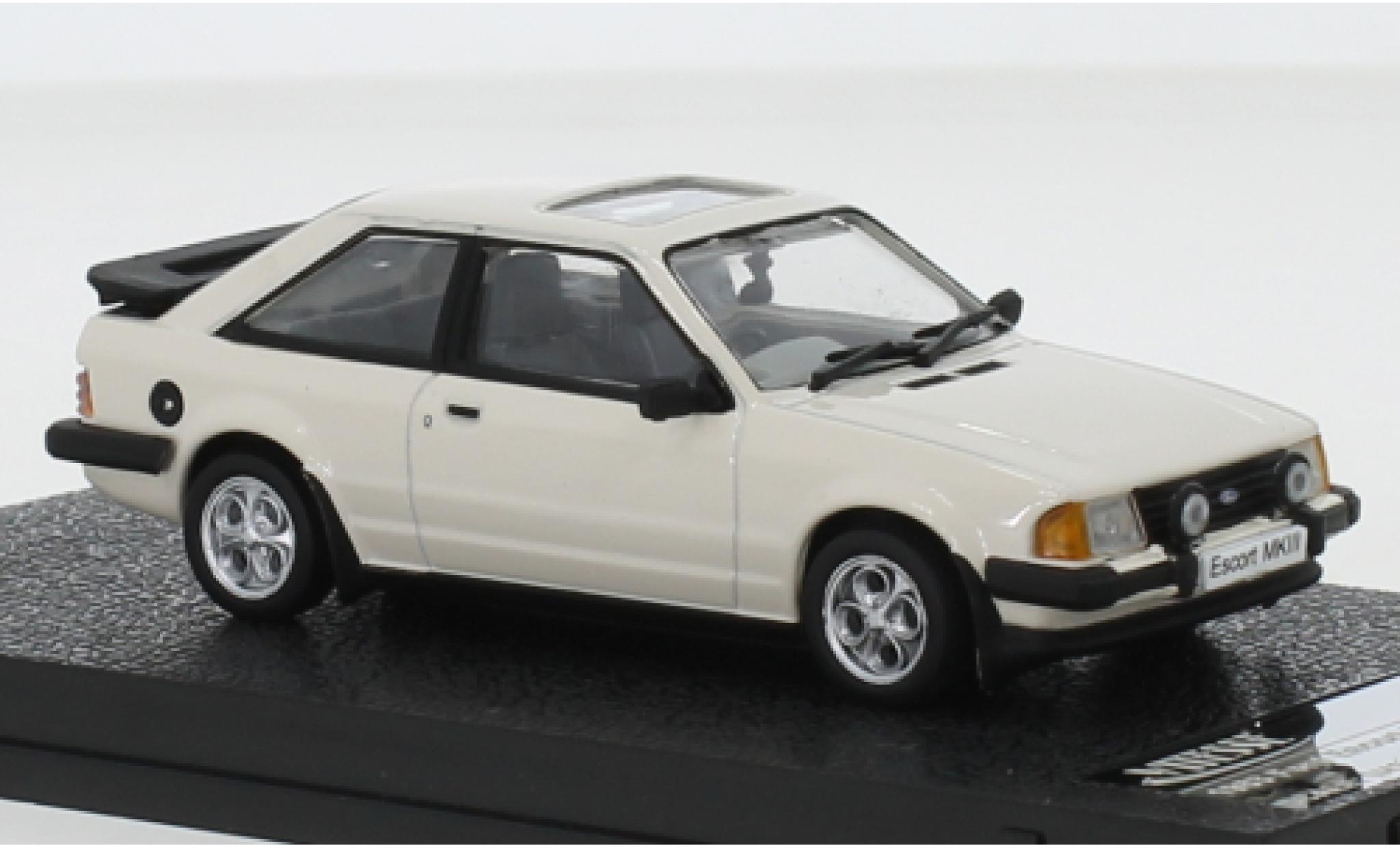 Ford Escort 1/43 Triple 9 Collection MkIII XR3i beige RHD 1983 modellino in miniatura