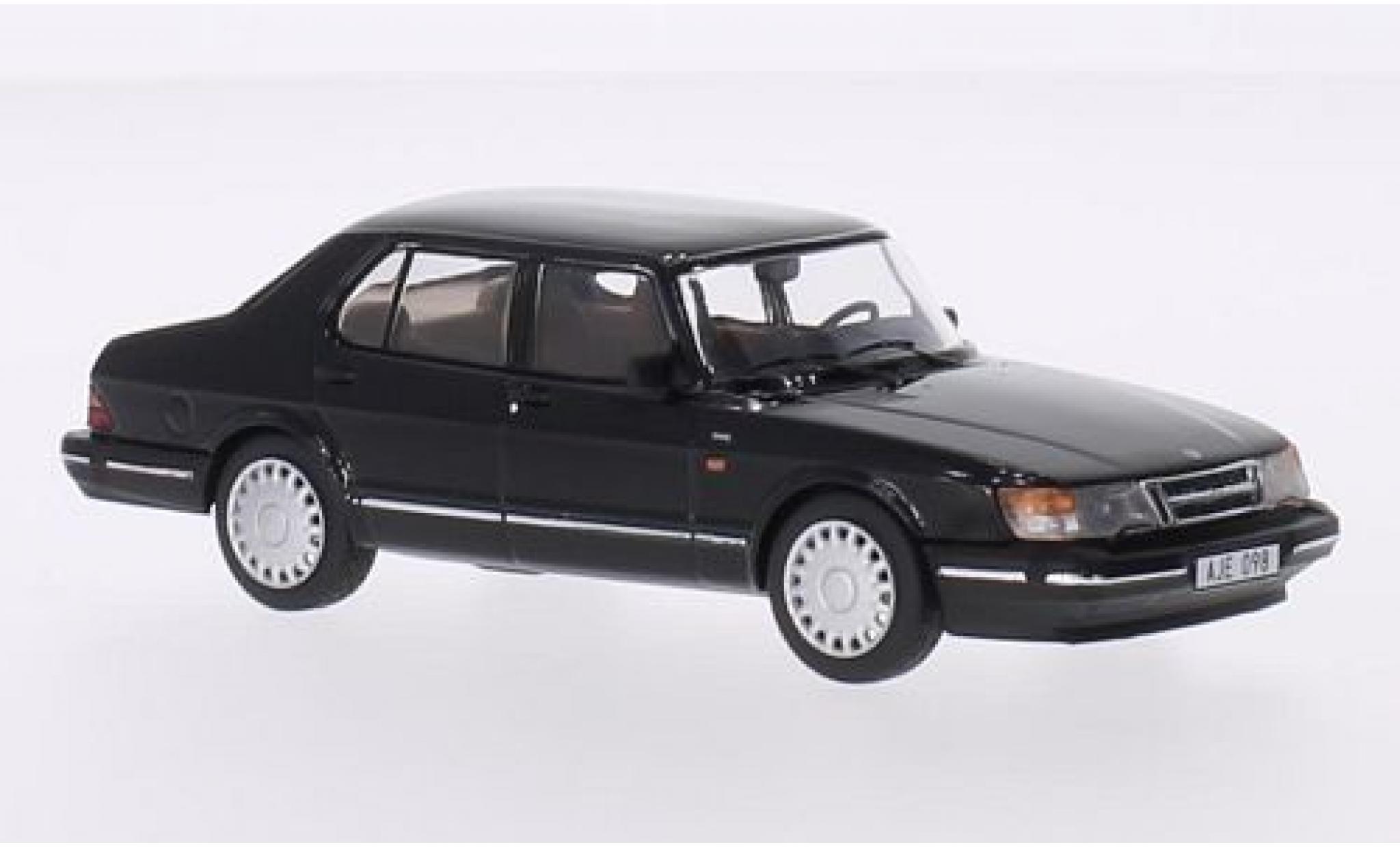 Saab 900 1/43 Triple 9 Collection i nero 1987 modellino in miniatura