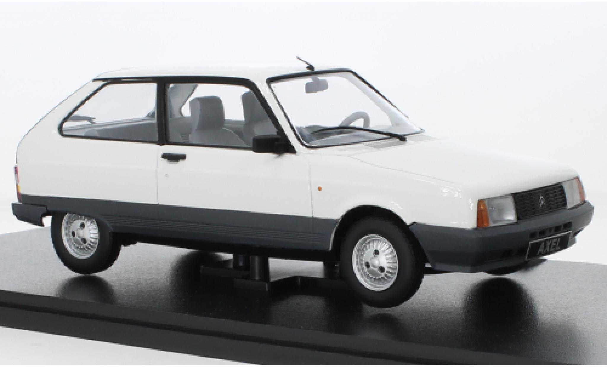 Citroen AX 1/18 Triple 9 Collection Axel 12 TRS bianco 1990 modellino in miniatura