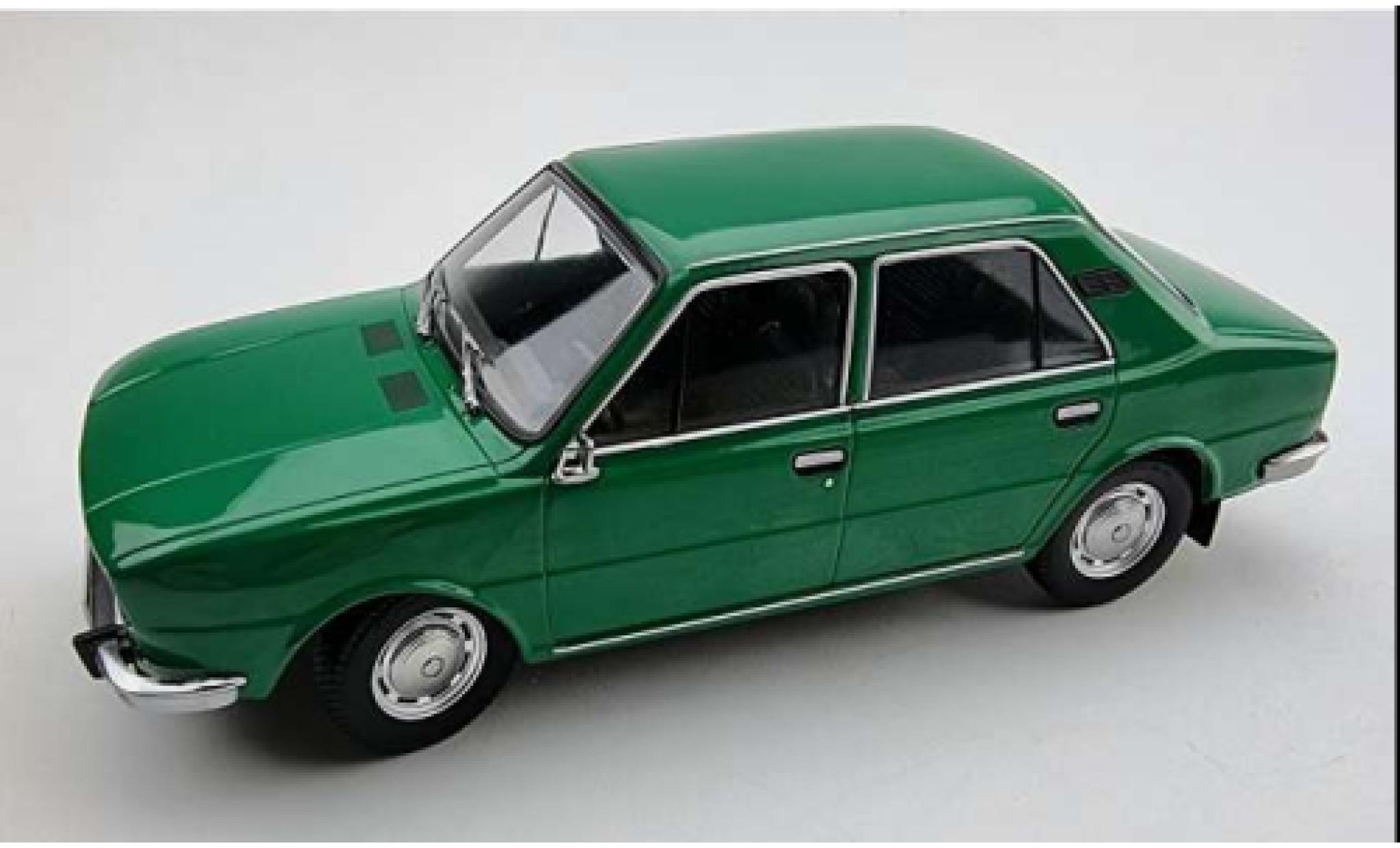 Skoda 120 1/18 Triple 9 Collection LS verde 1979 modellino in miniatura