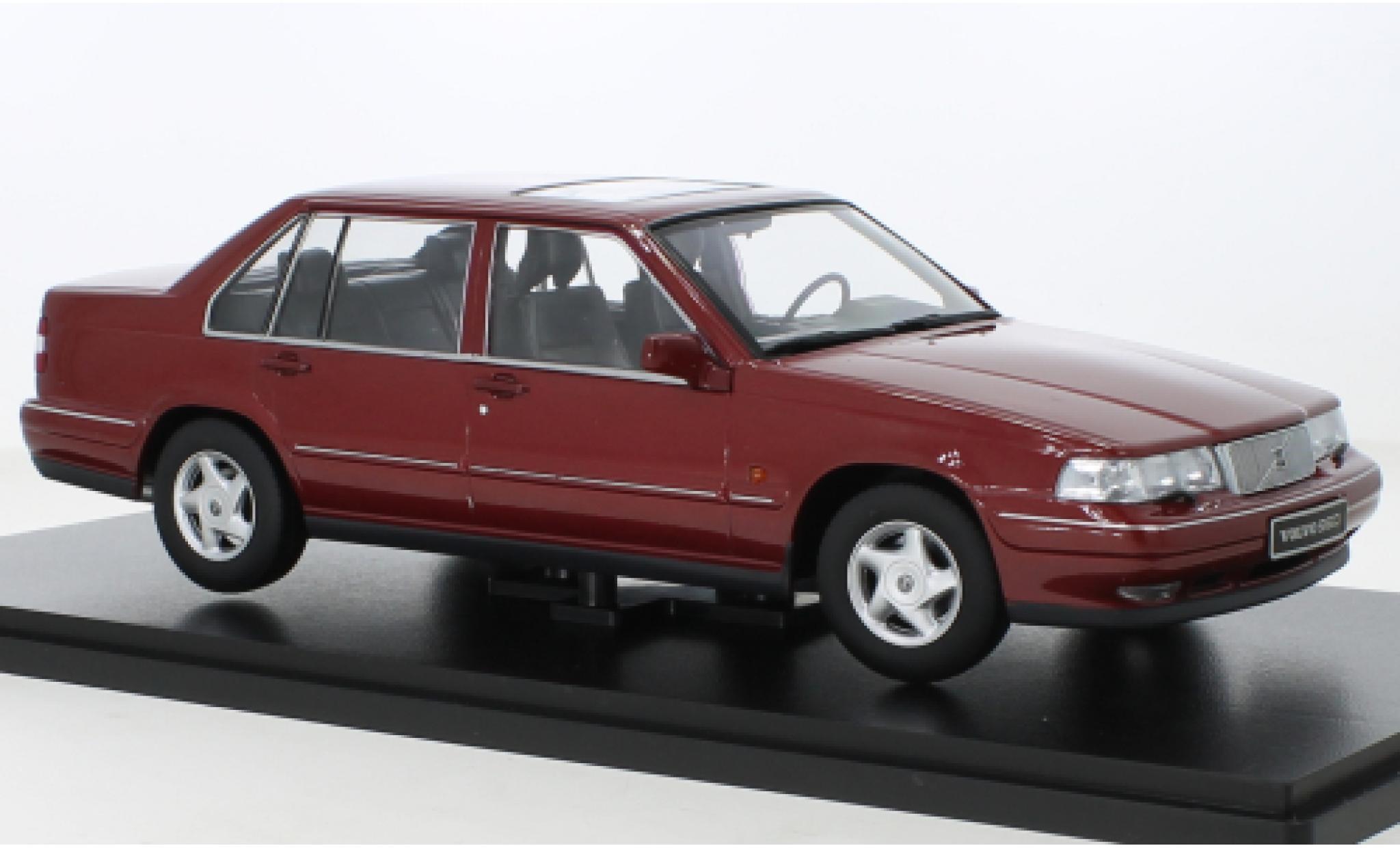Volvo 960 1/18 Triple 9 Collection metallise rosso 1996 modellino in miniatura